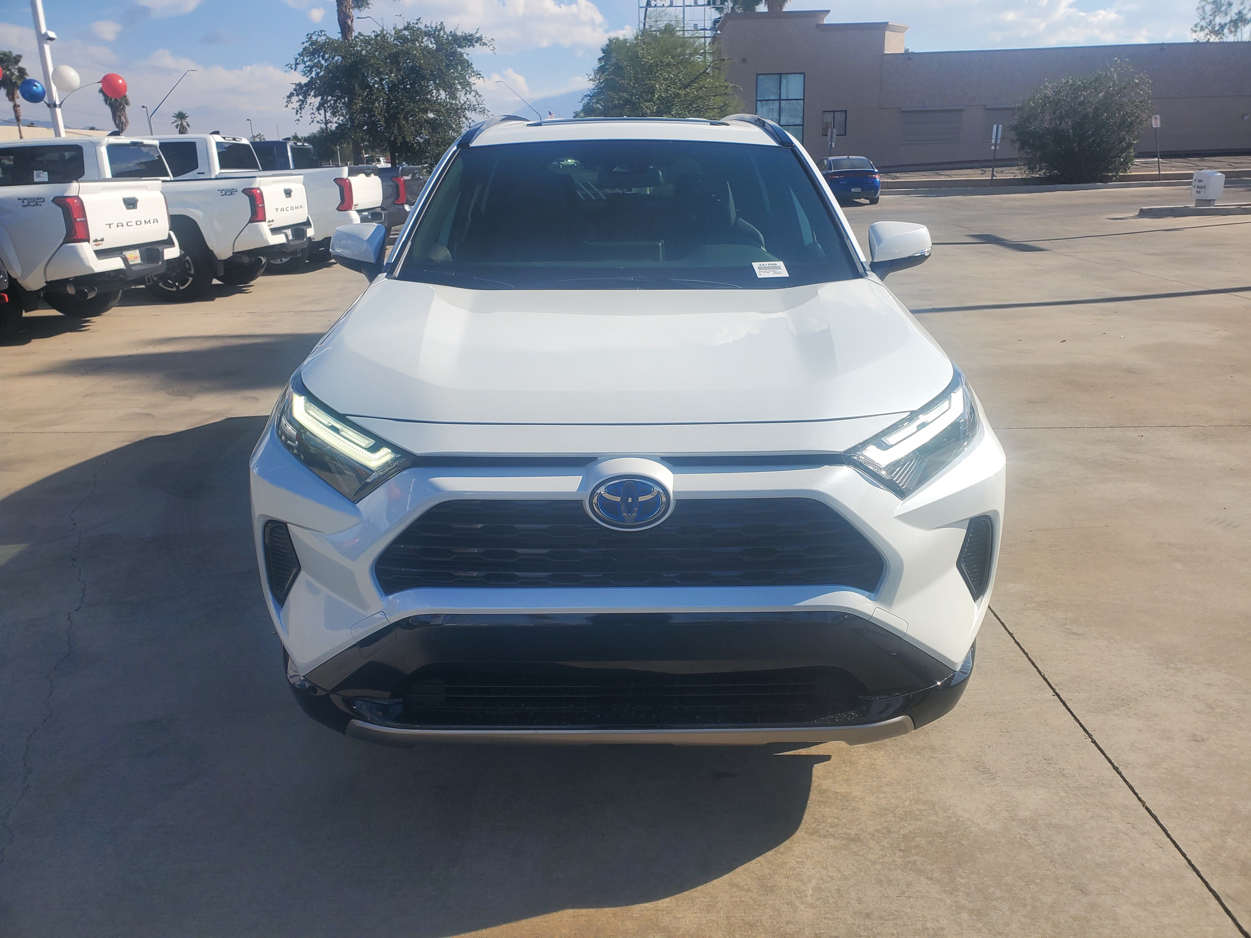 2024 Toyota RAV4 Hybrid SE 2