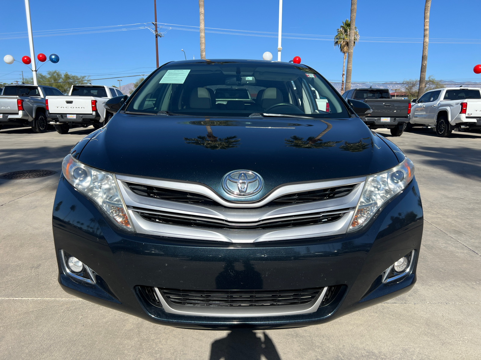 2015 Toyota Venza XLE 2