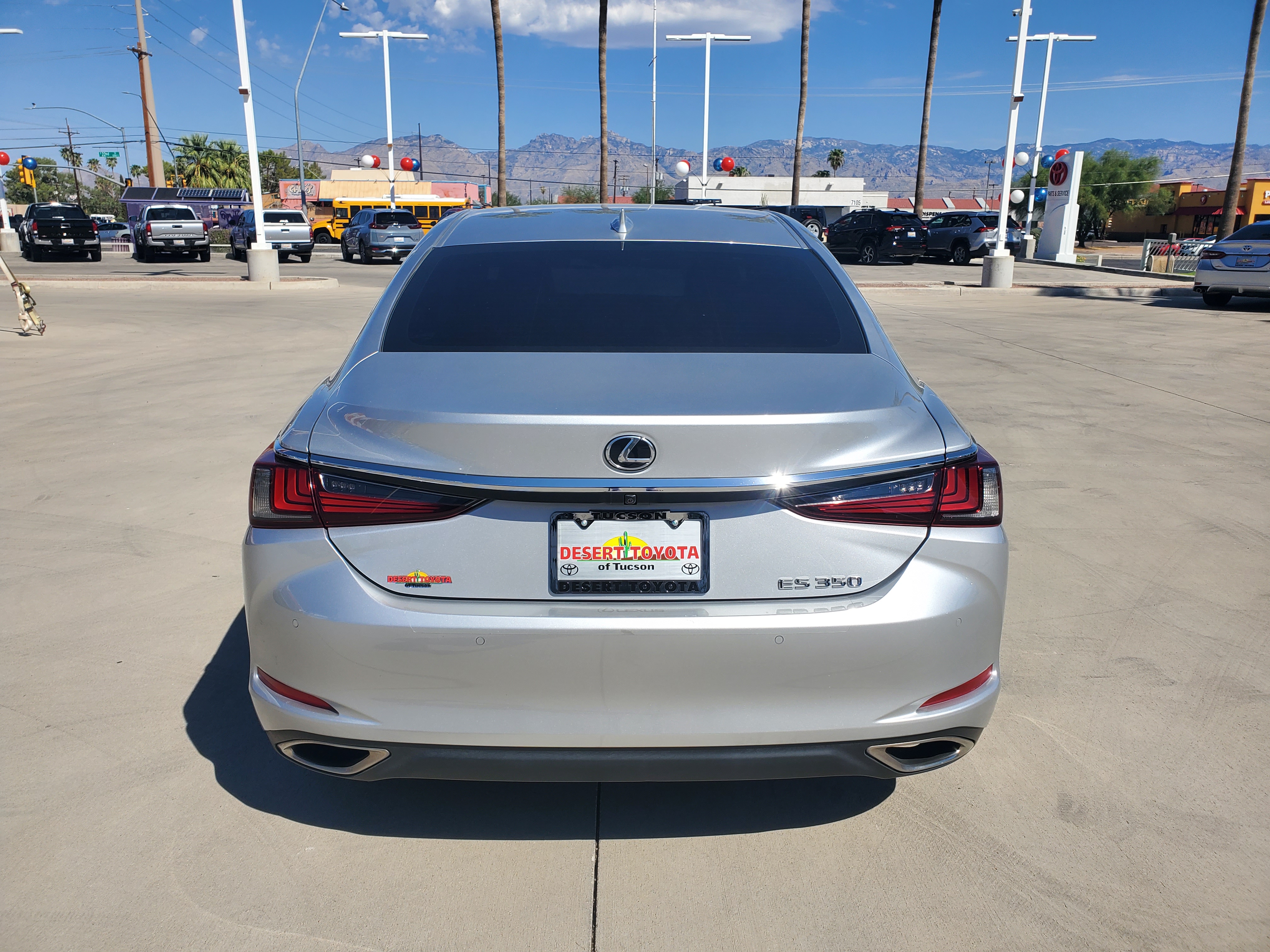 2019 Lexus ES 350 21