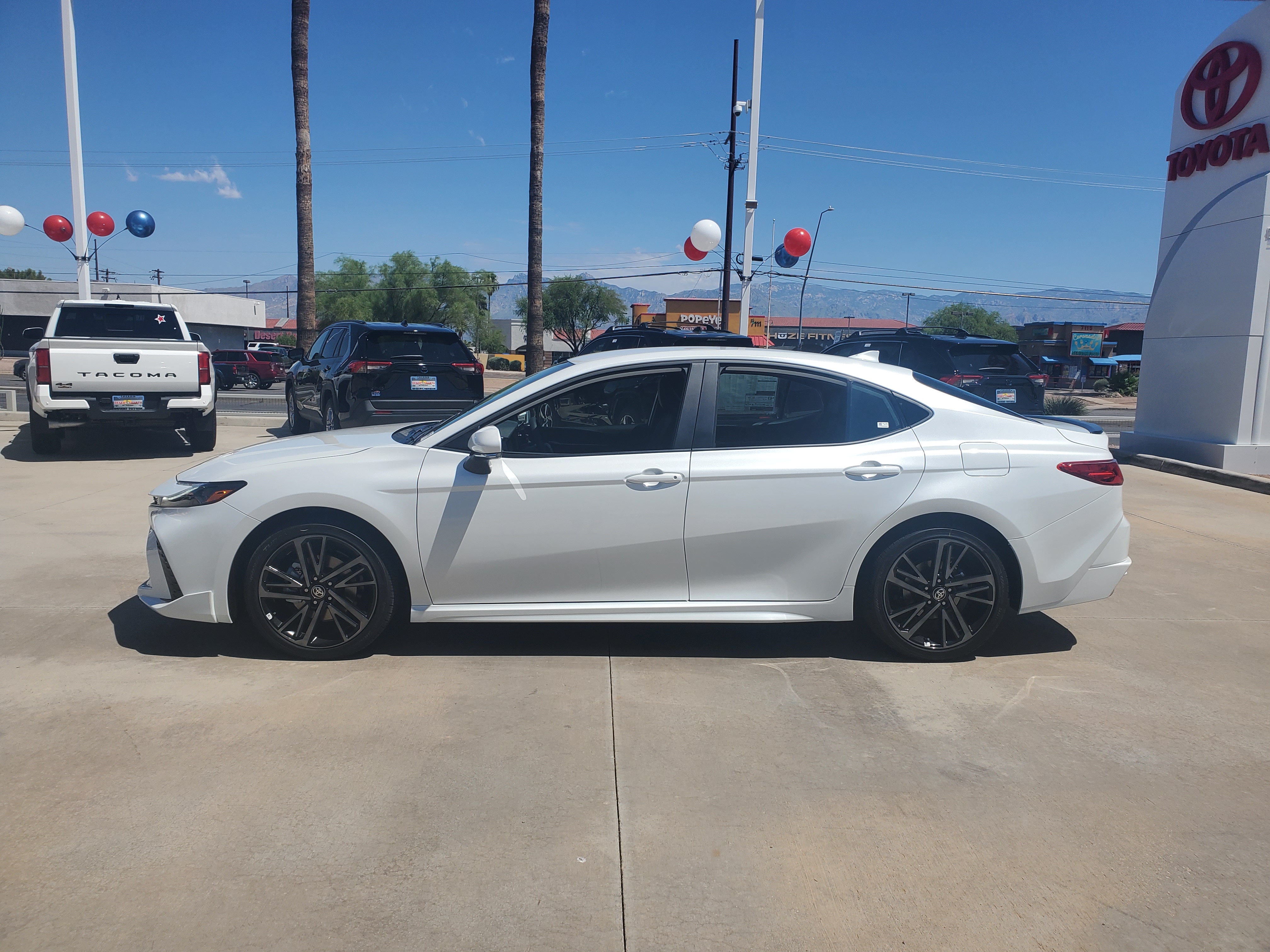 2025 Toyota Camry LE 3