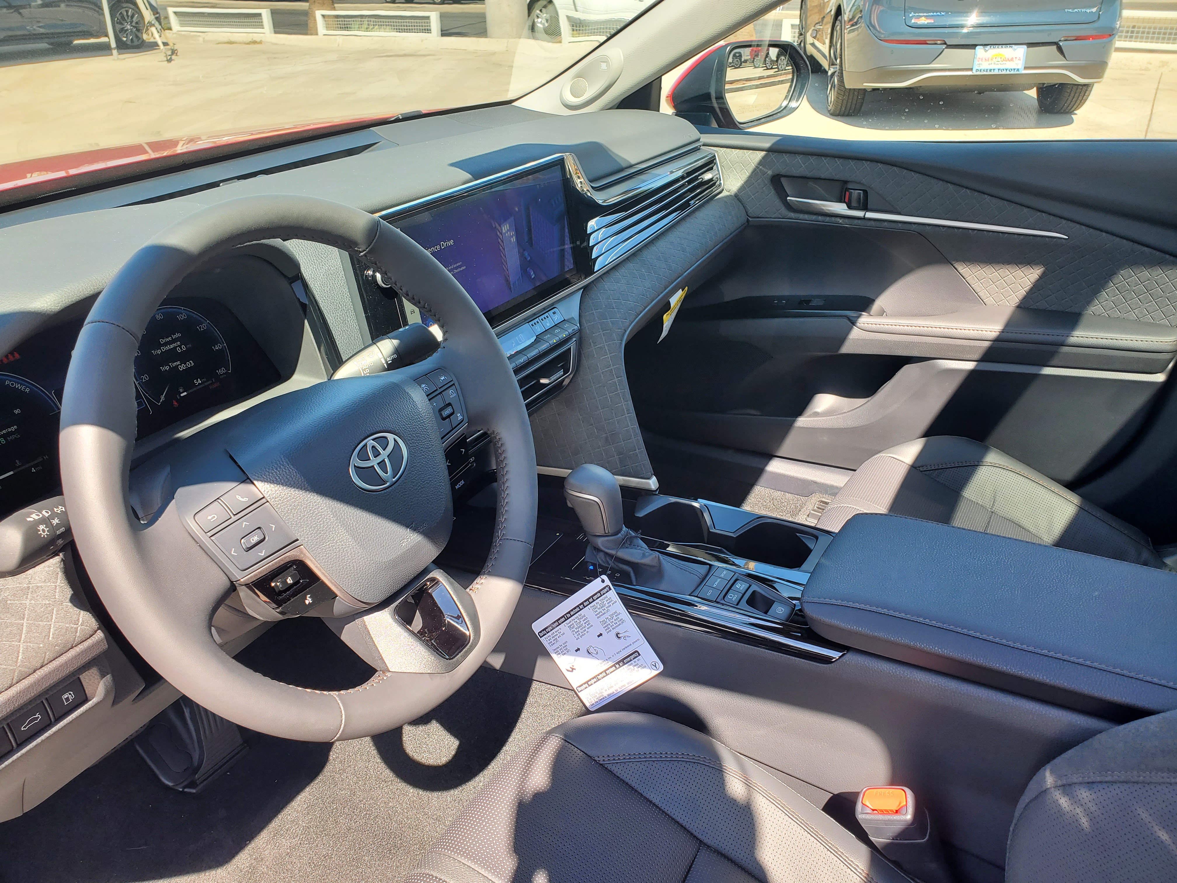 2025 Toyota Camry LE 14