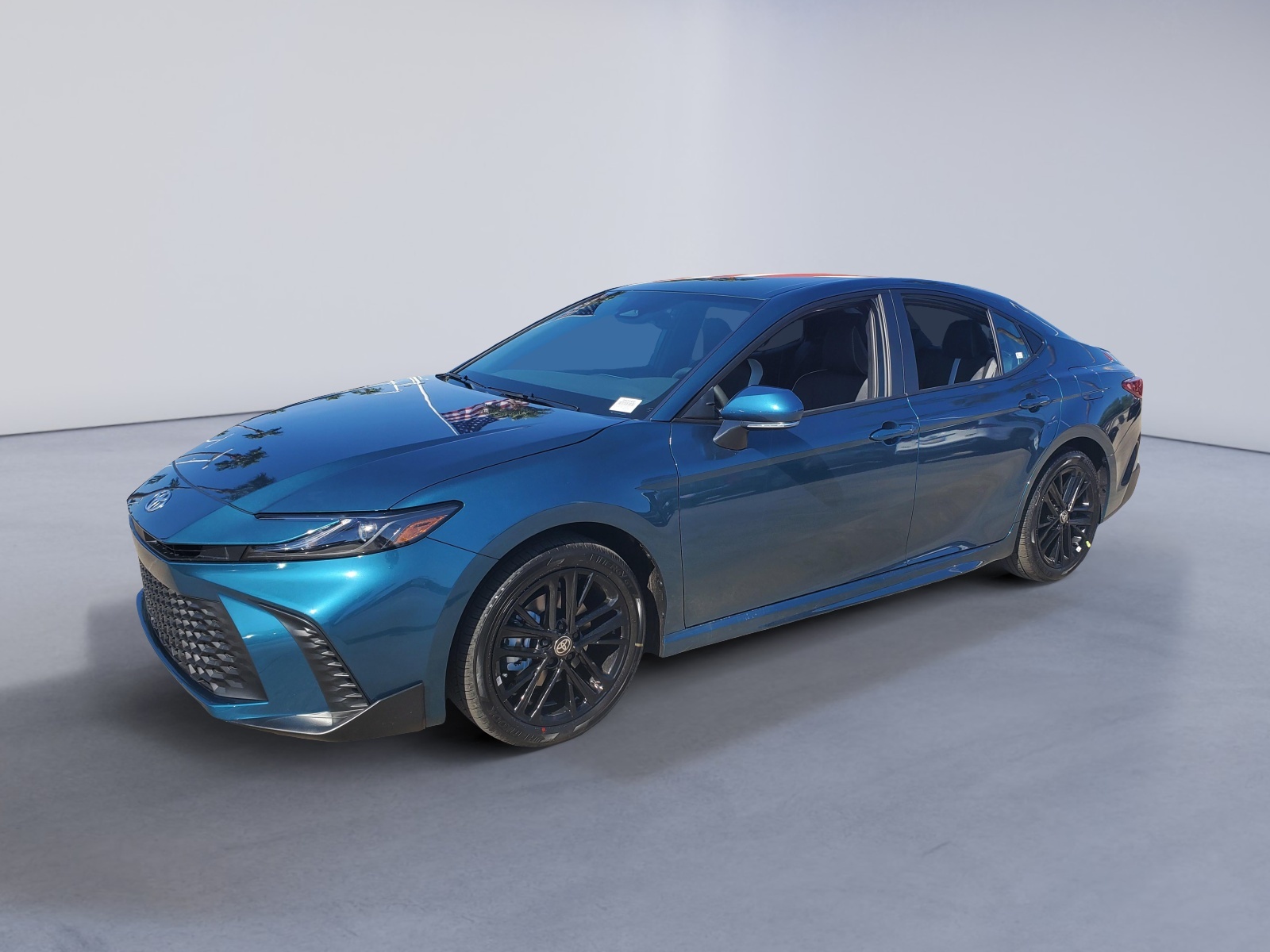 2025 Toyota Camry LE 1