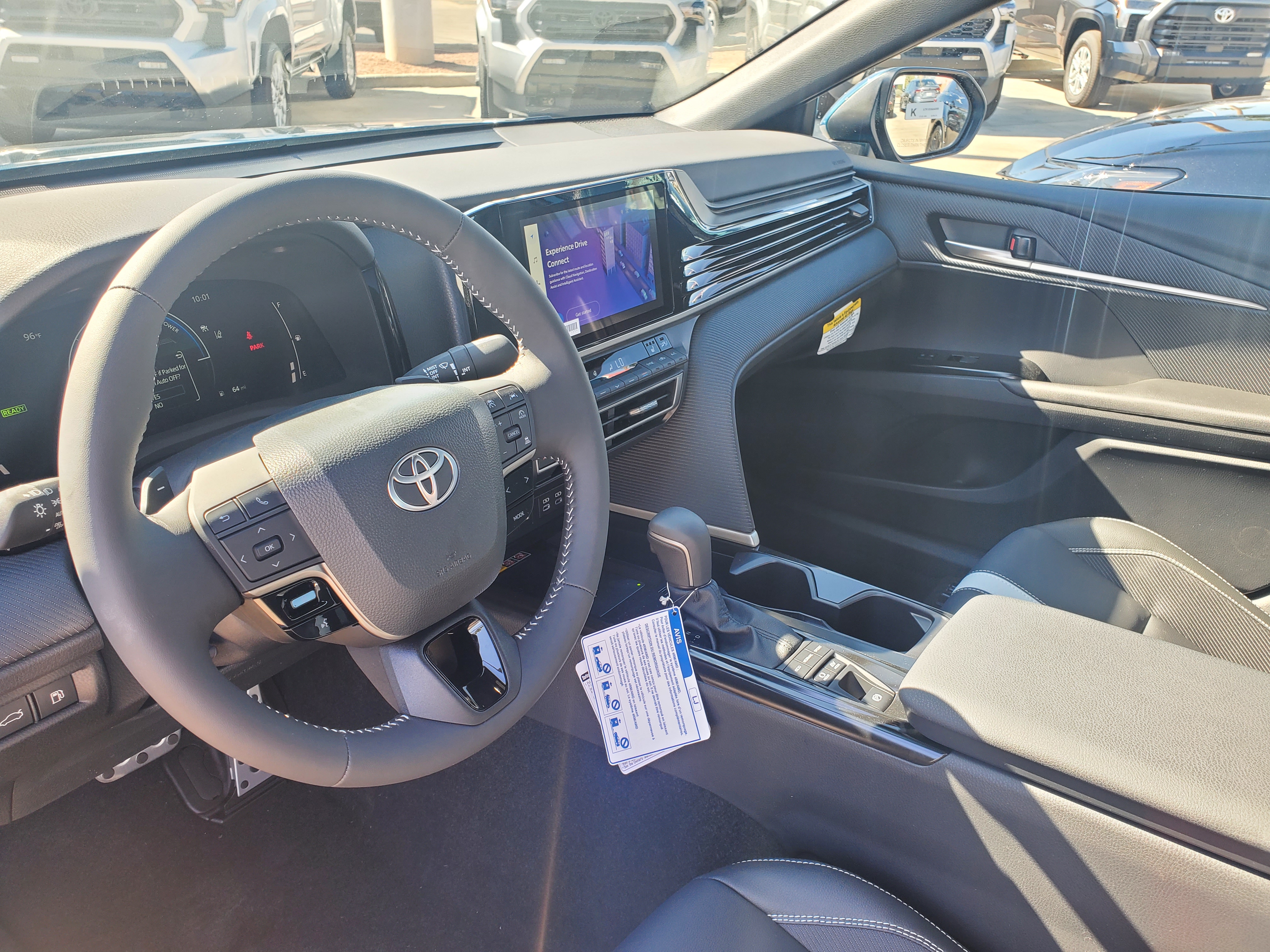 2025 Toyota Camry LE 14