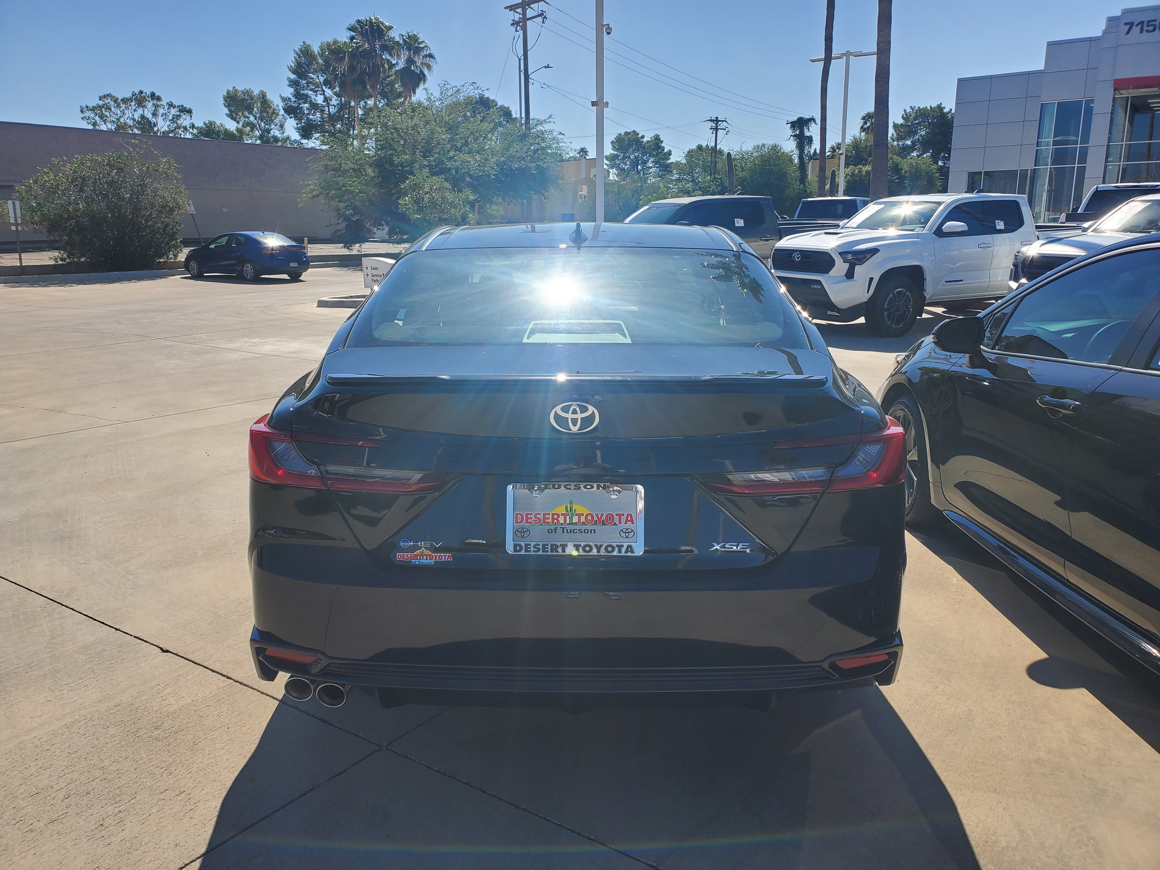 2025 Toyota Camry LE 19