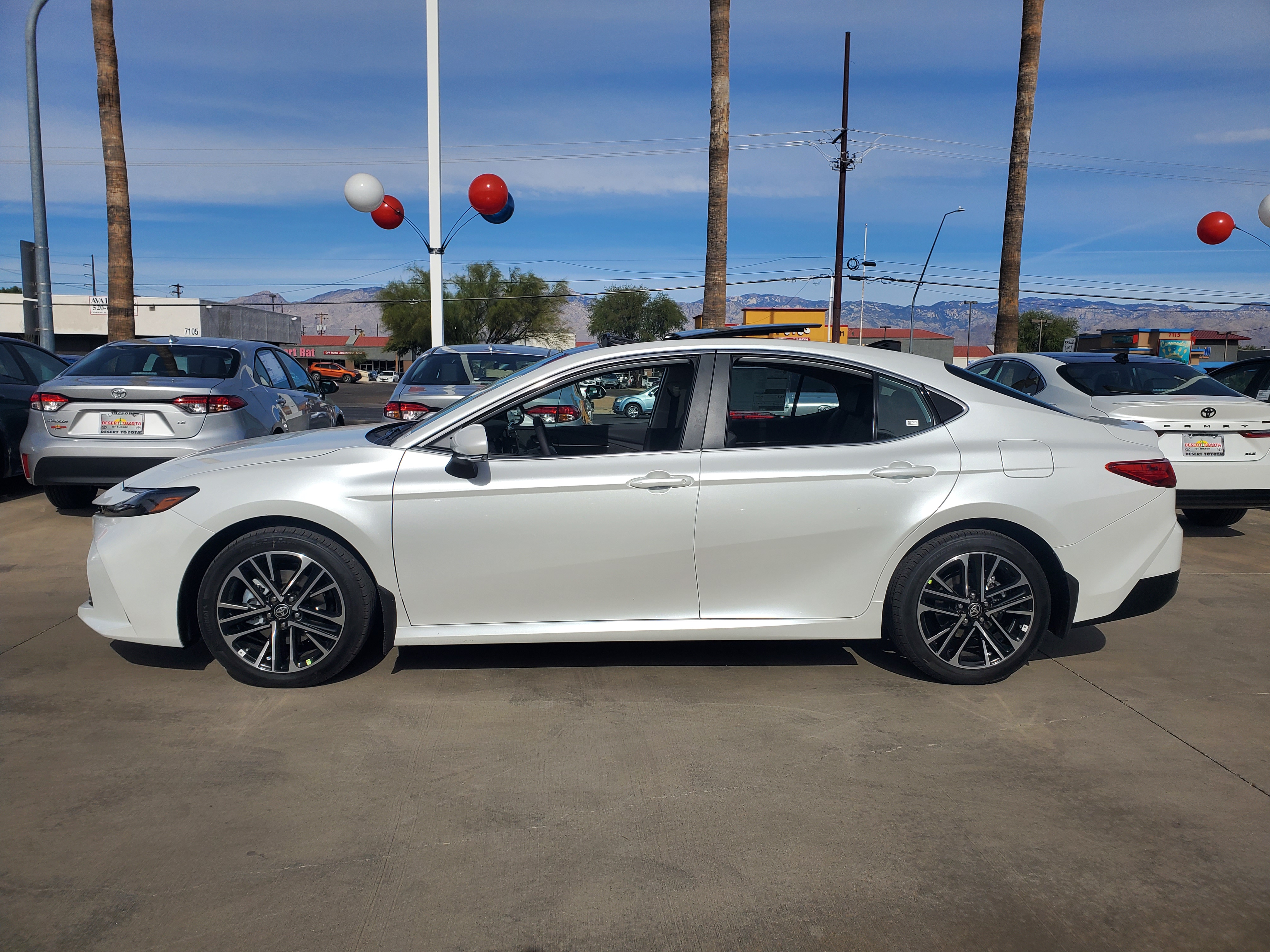 2025 Toyota Camry LE 3