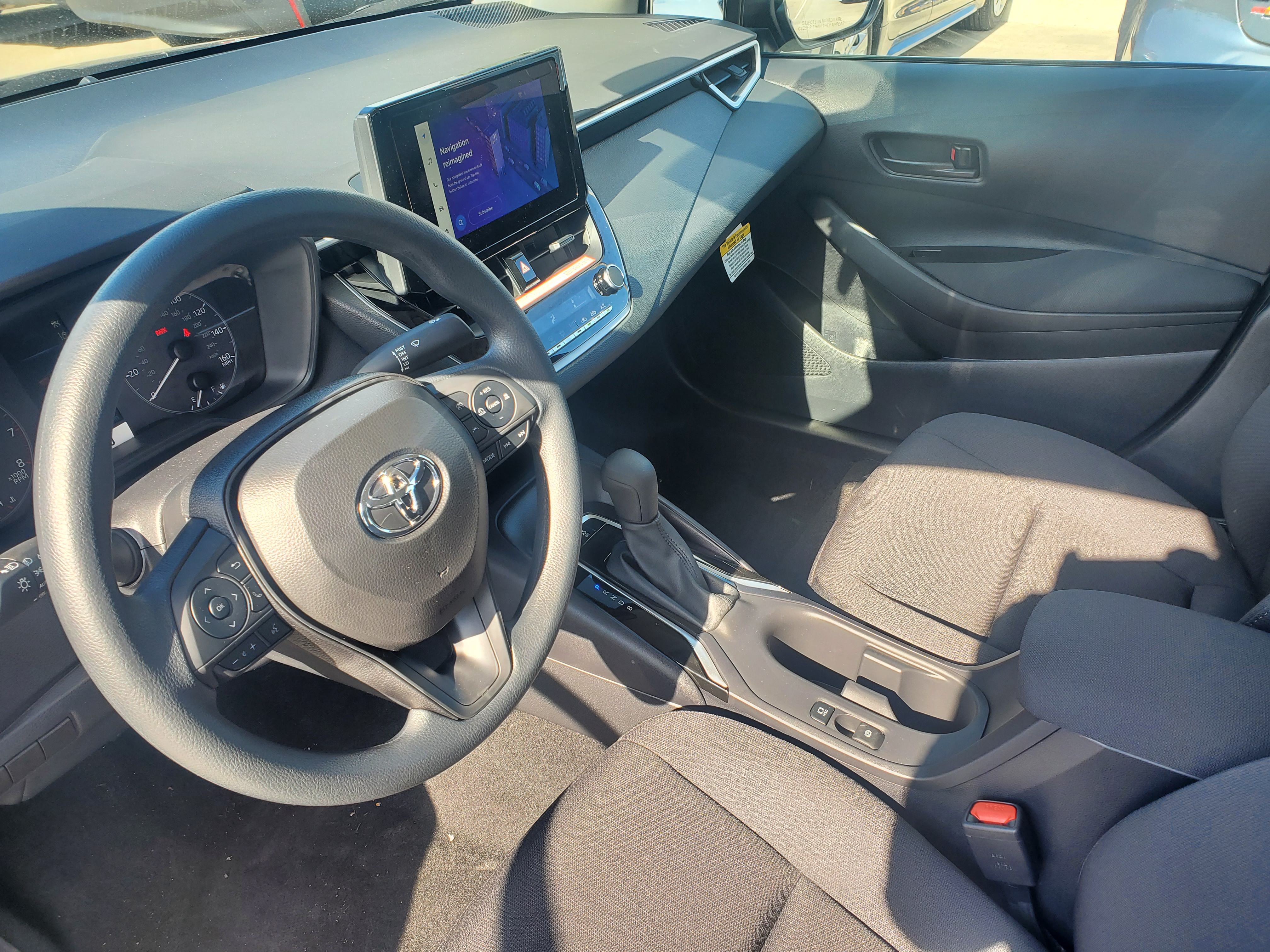 2025 Toyota Corolla LE 14