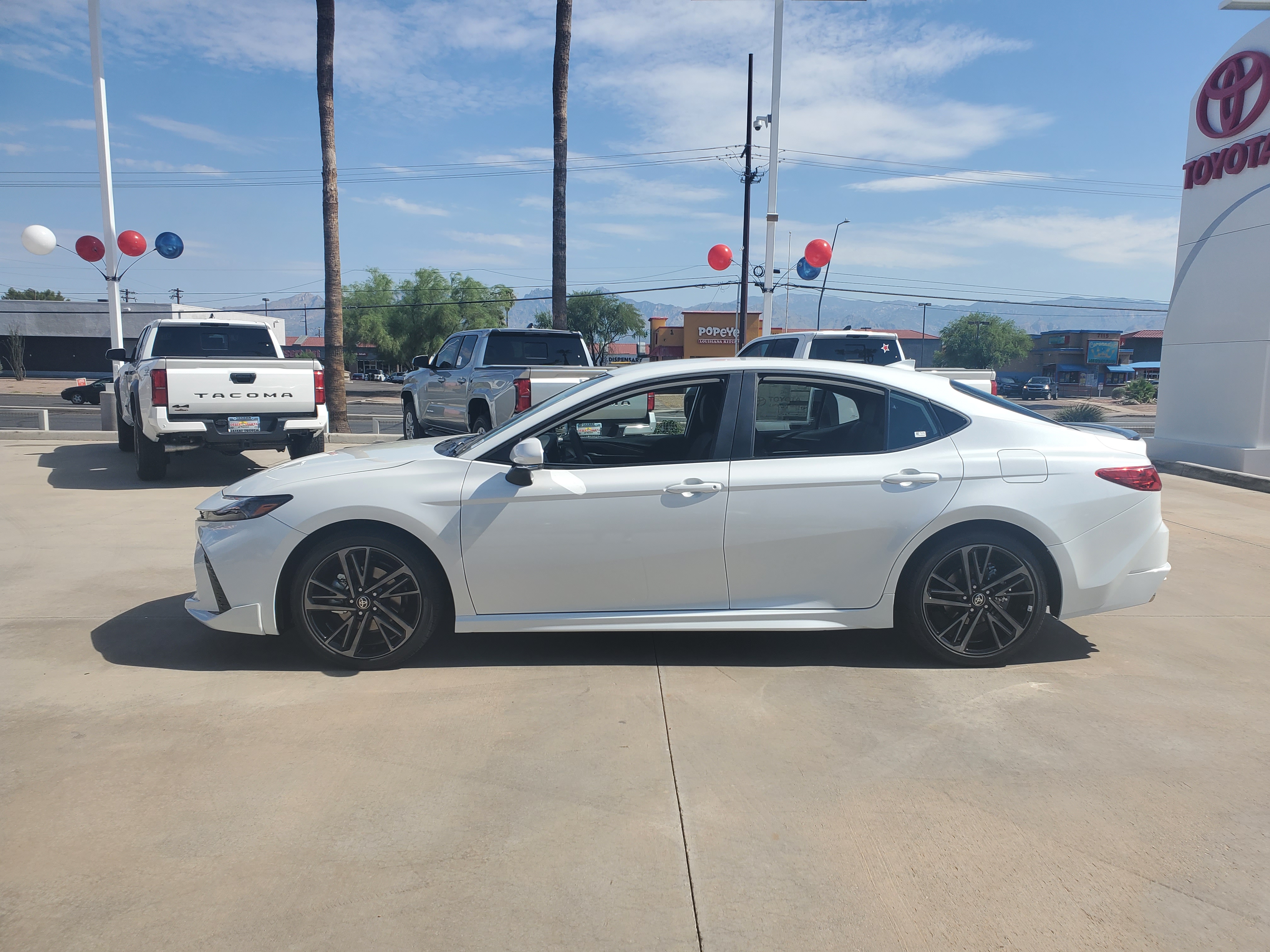 2025 Toyota Camry LE 3