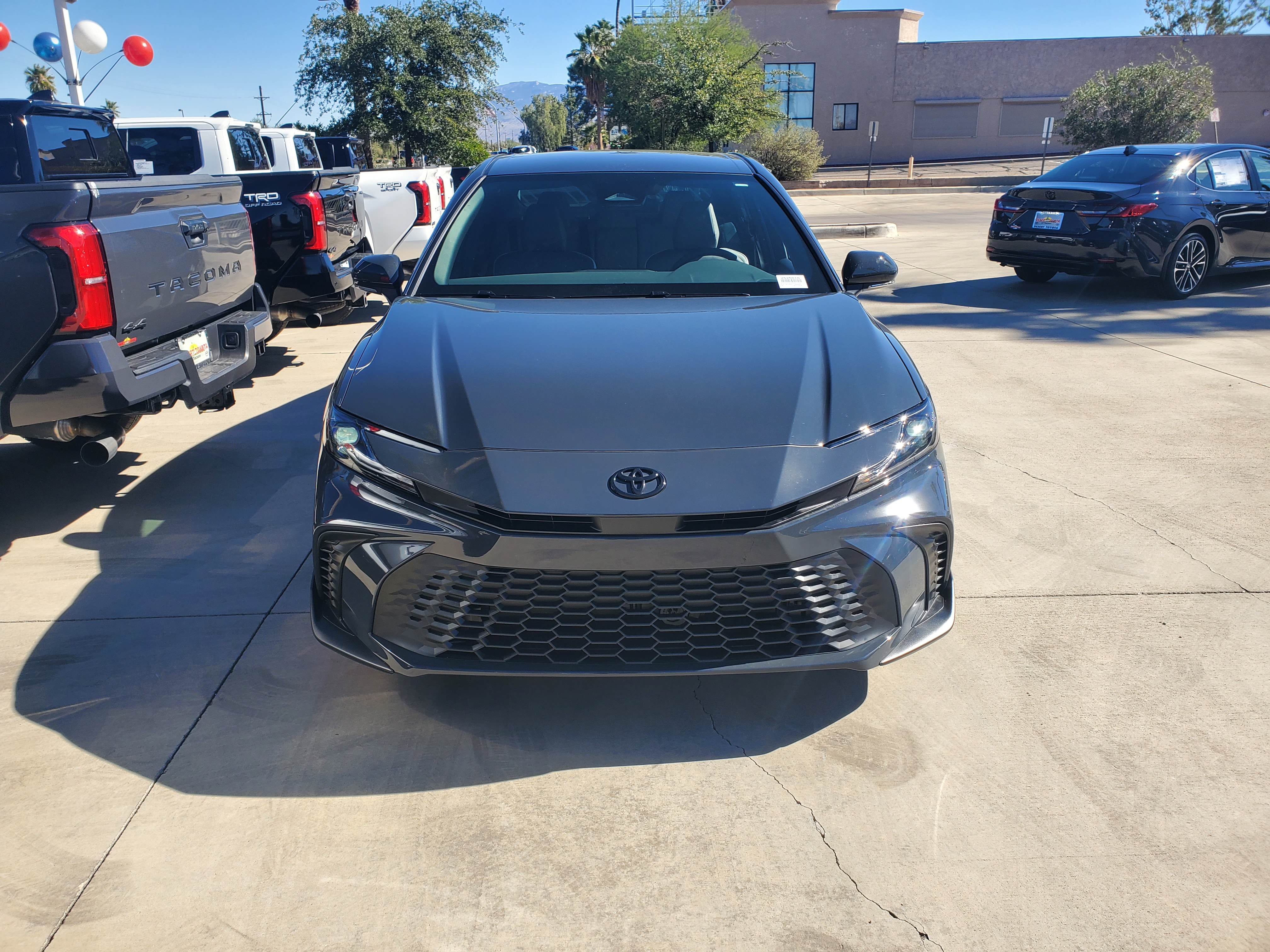 2025 Toyota Camry LE 2