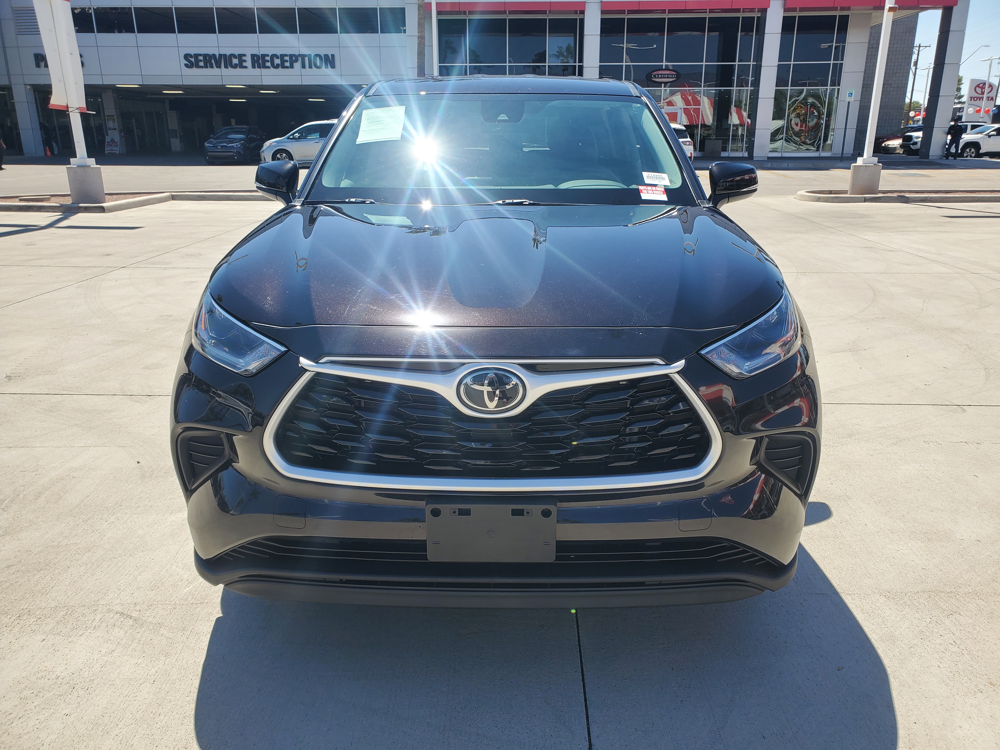 2021 Toyota Highlander L 2