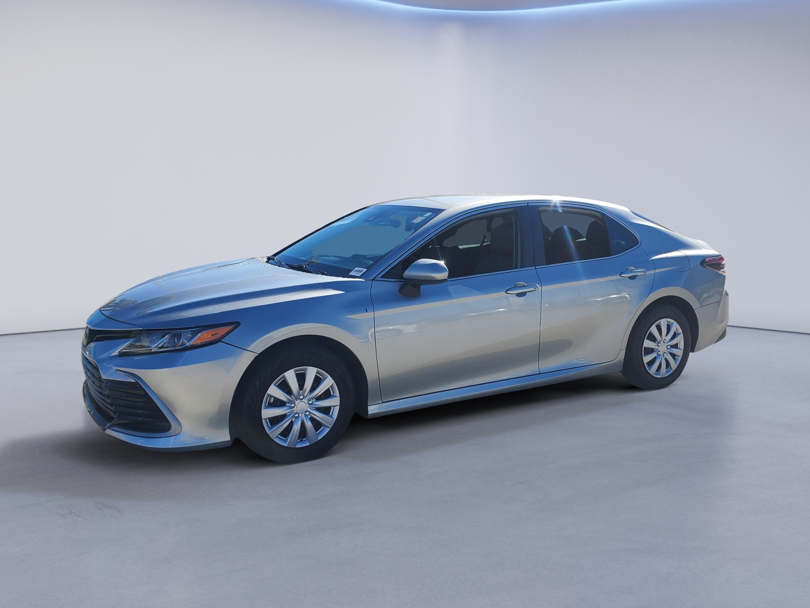 2021 Toyota Camry Hybrid LE 1