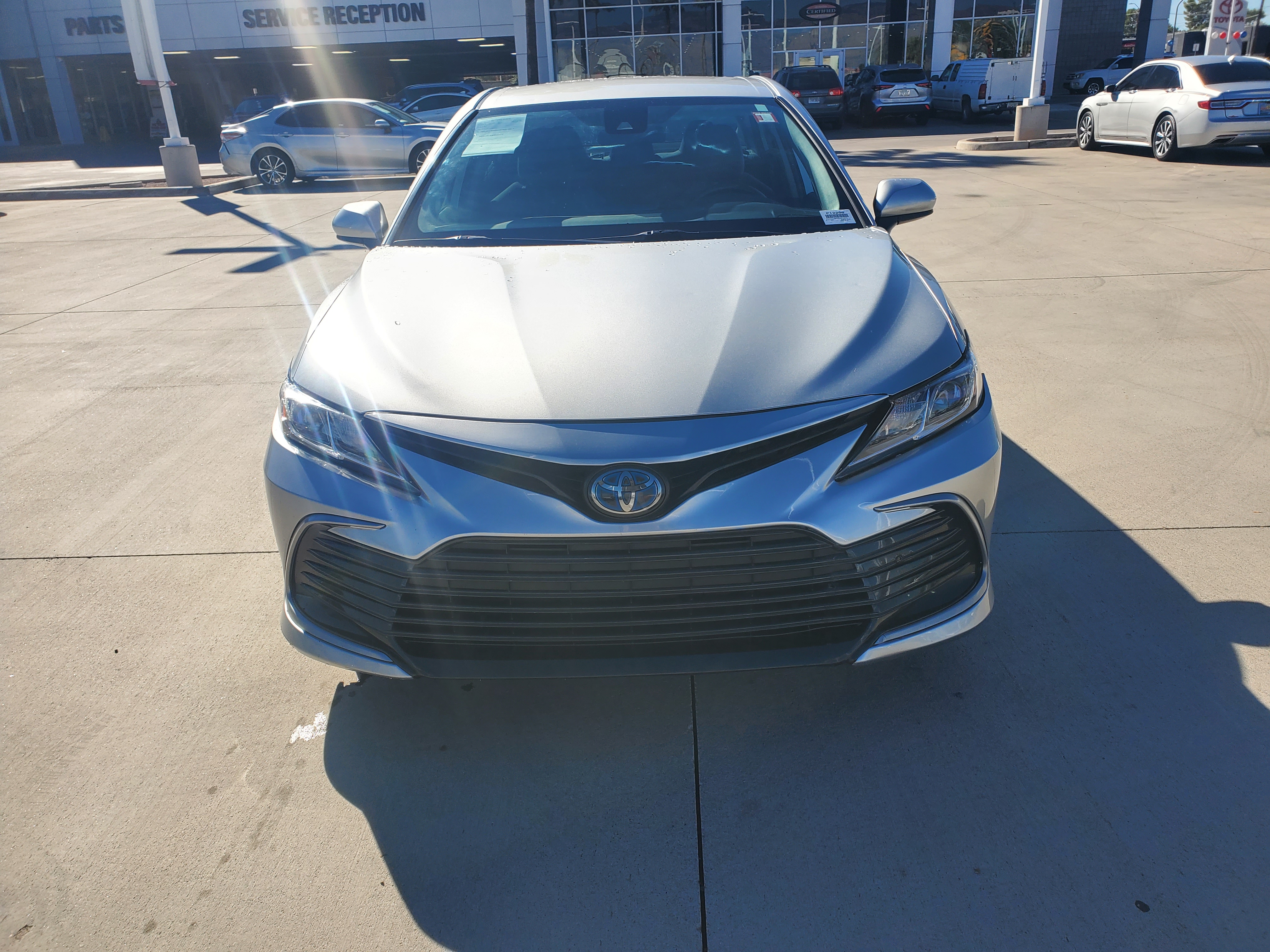 2021 Toyota Camry Hybrid LE 2