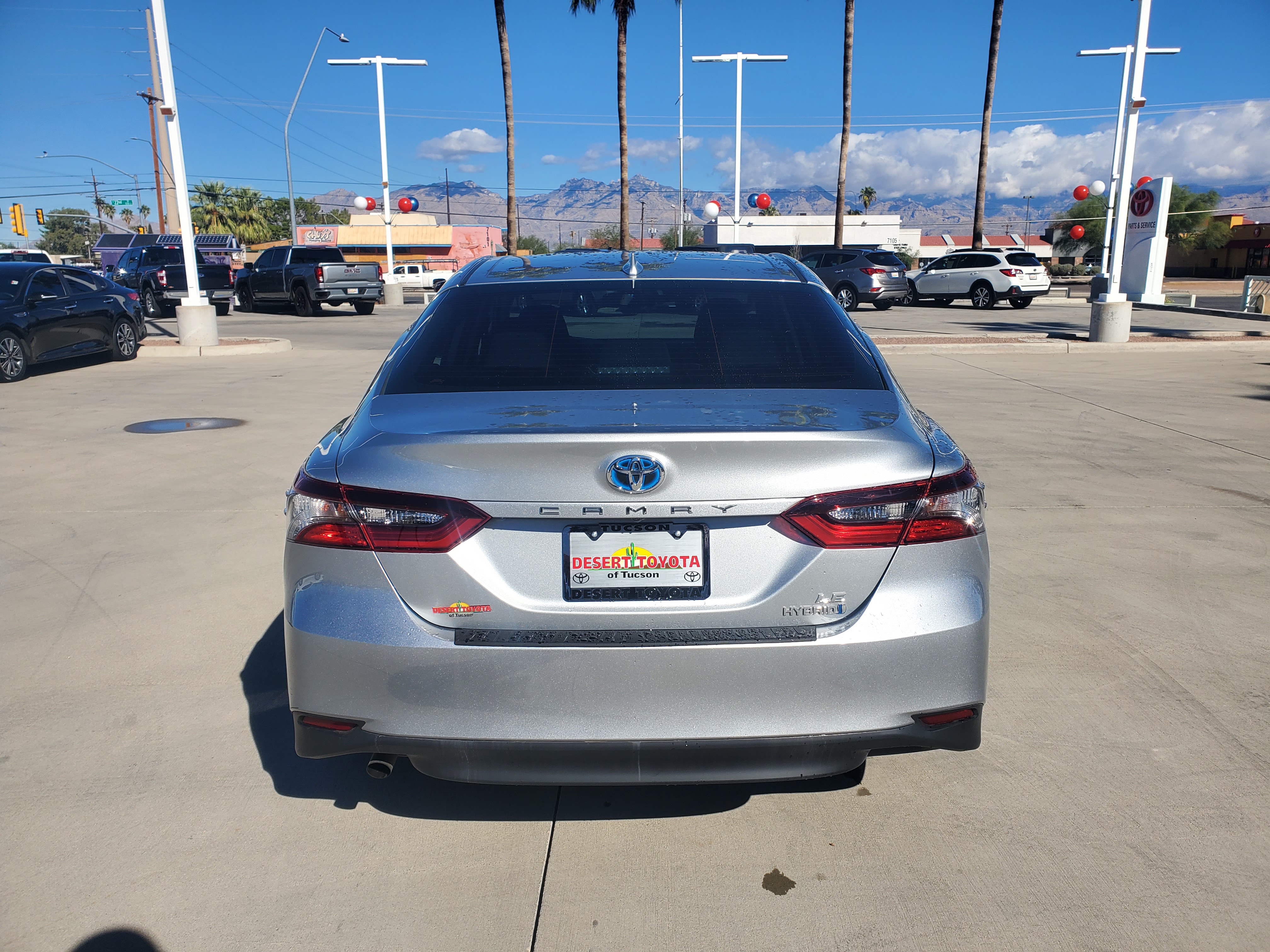 2021 Toyota Camry Hybrid LE 21