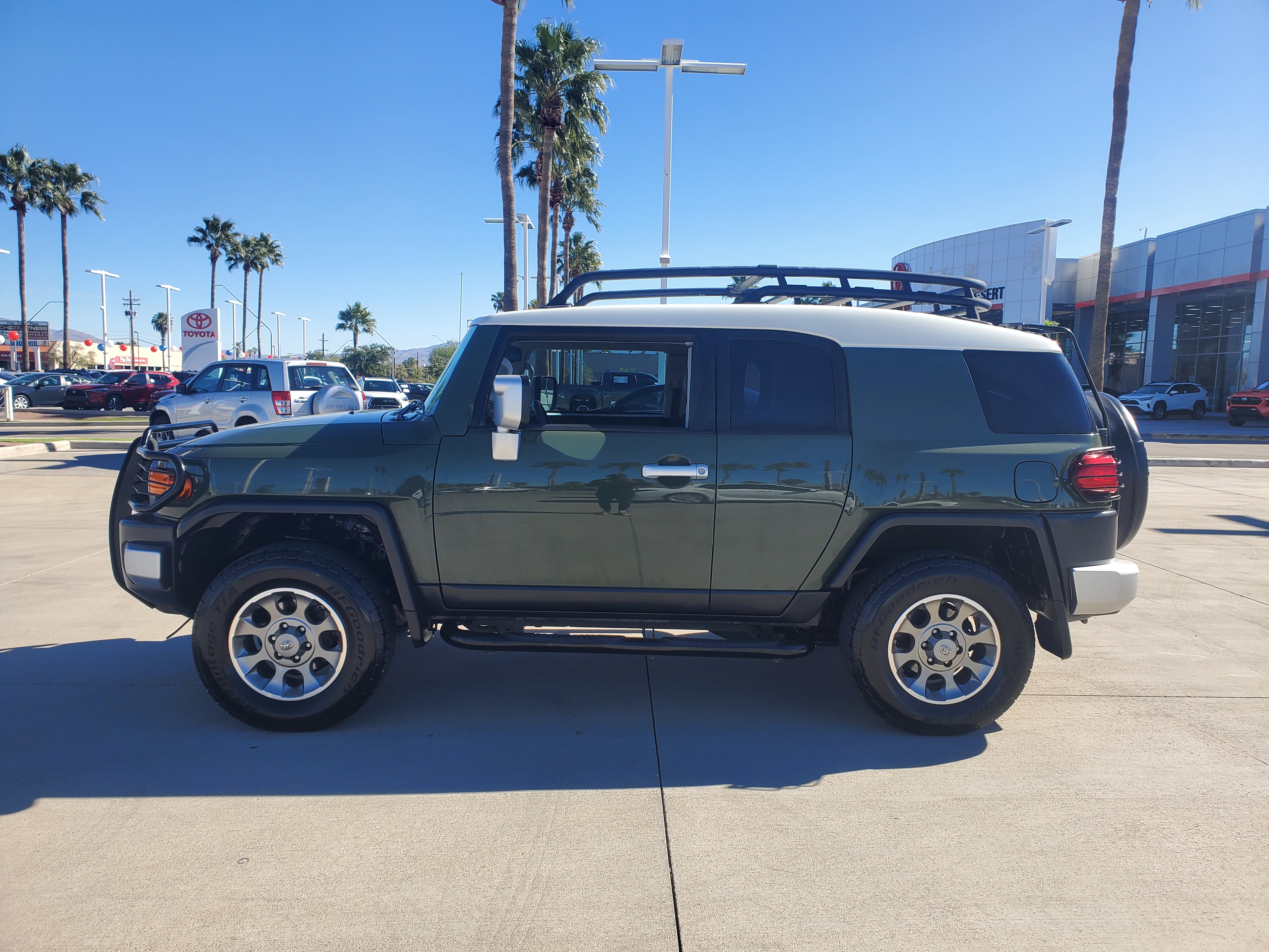 2011 Toyota FJ Cruiser Base 3