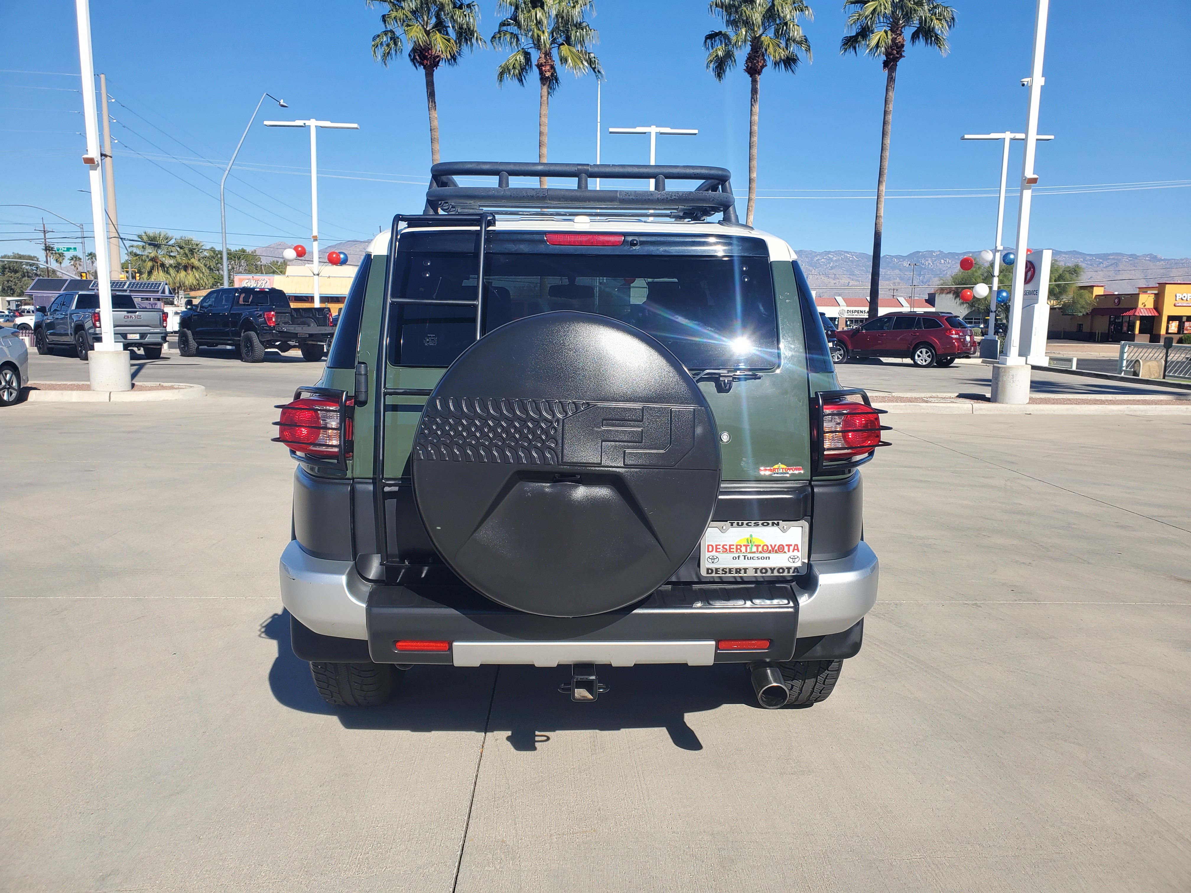 2011 Toyota FJ Cruiser Base 17