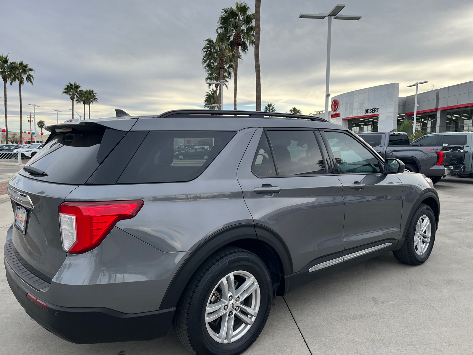 2022 Ford Explorer XLT 23