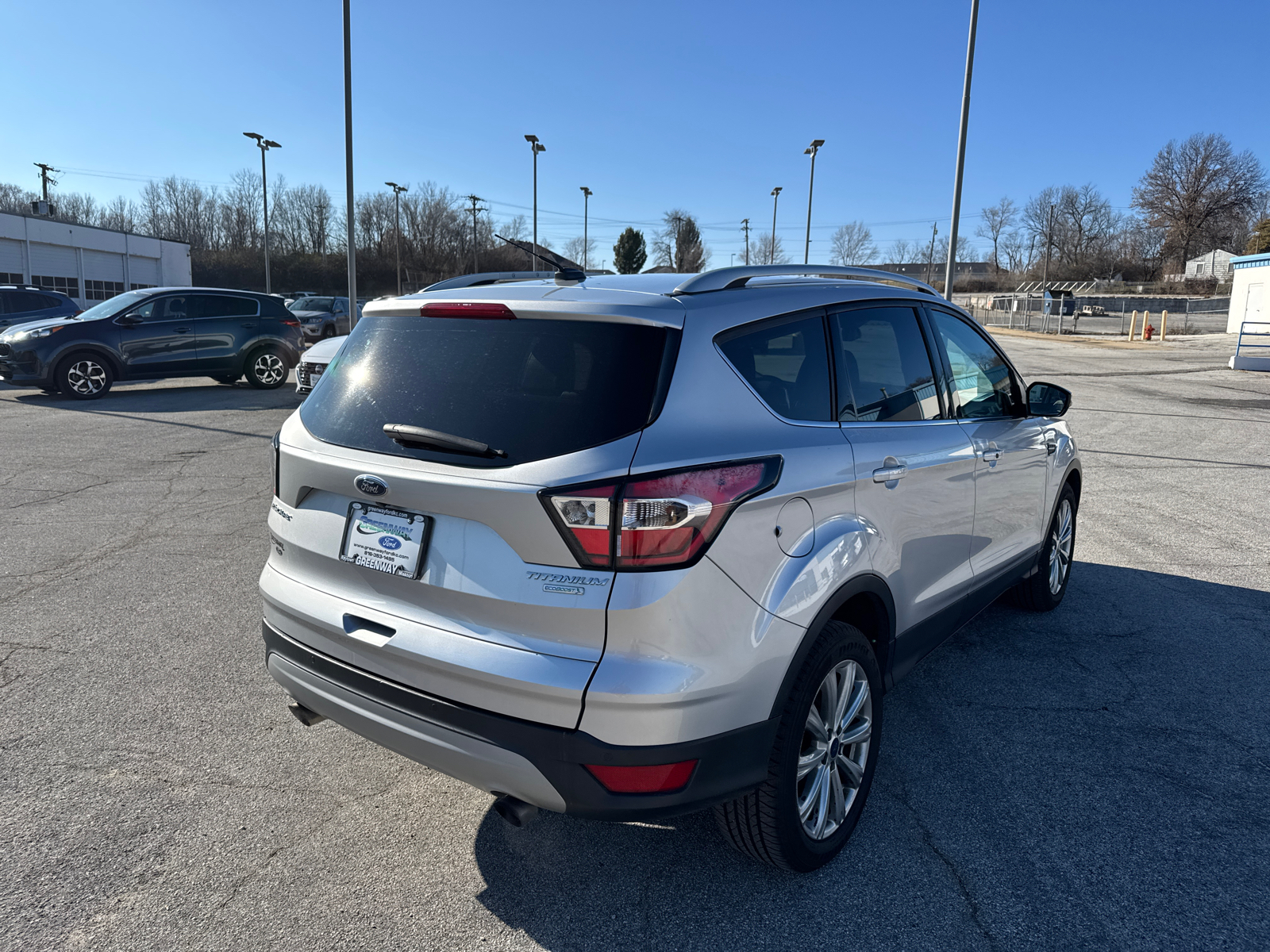 2017 Ford Escape Titanium 28