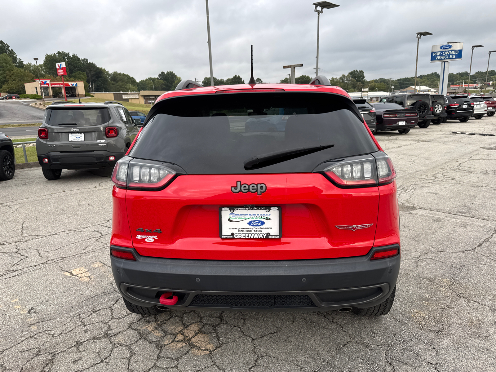 2019 Jeep Cherokee Trailhawk 28