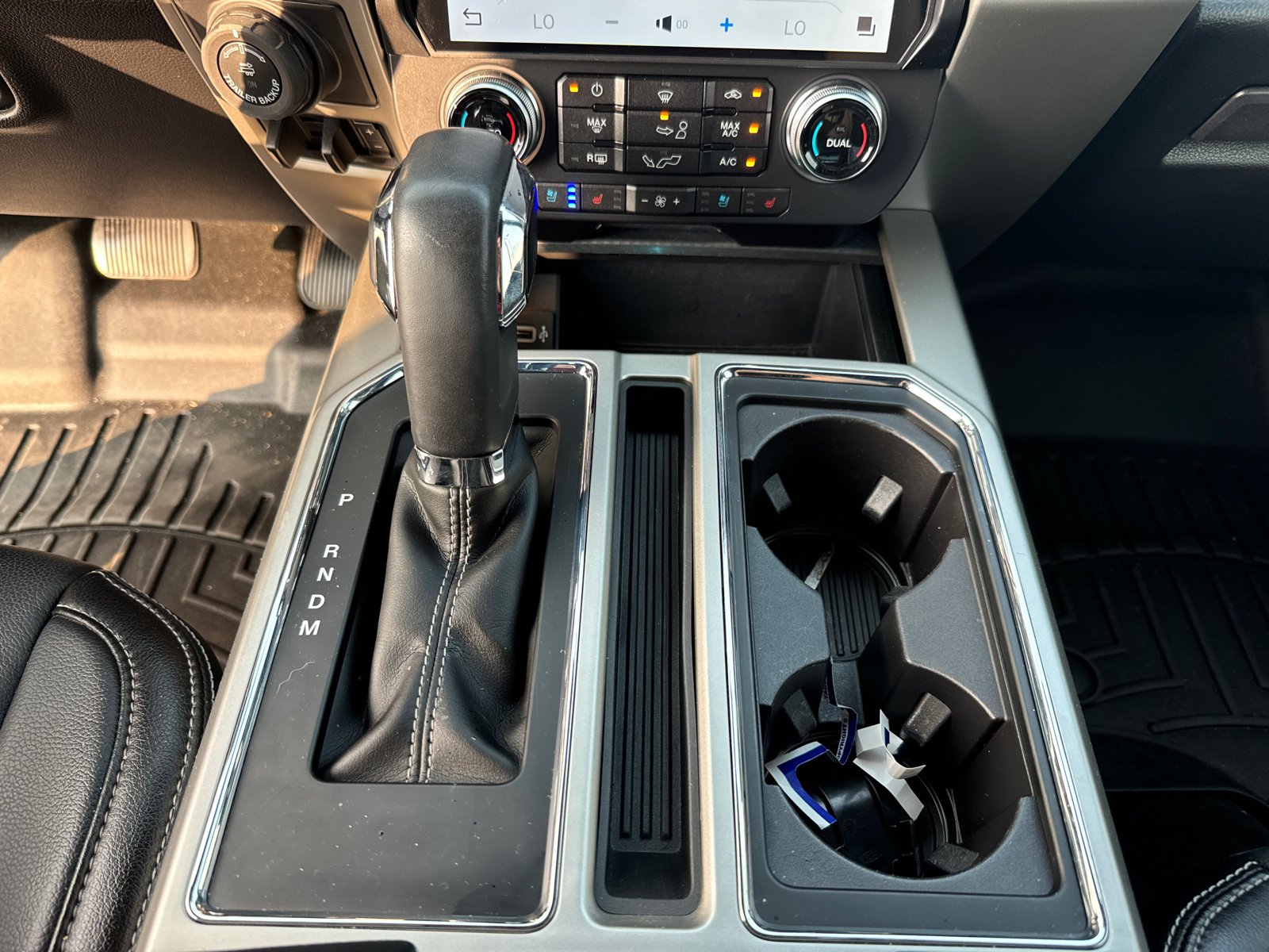 2019 Ford F-150 LARIAT 17