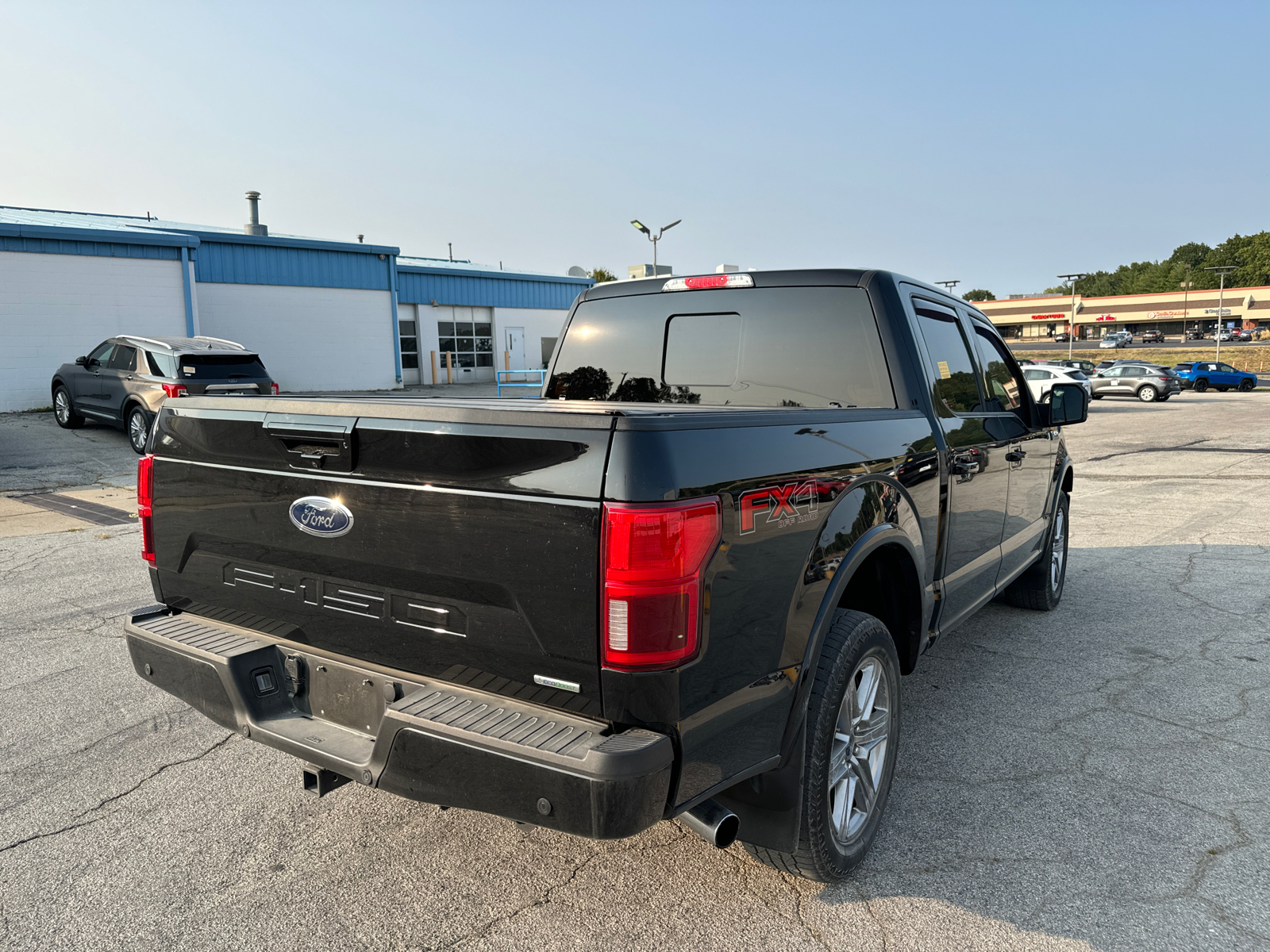 2019 Ford F-150 LARIAT 30