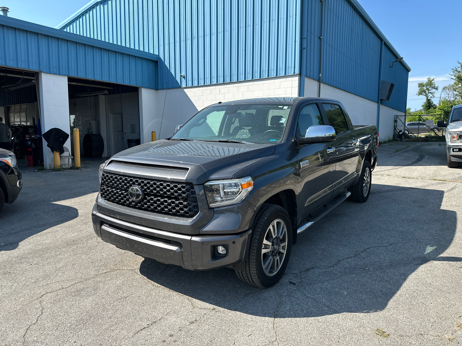 2019 Toyota Tundra 4WD Platinum 3