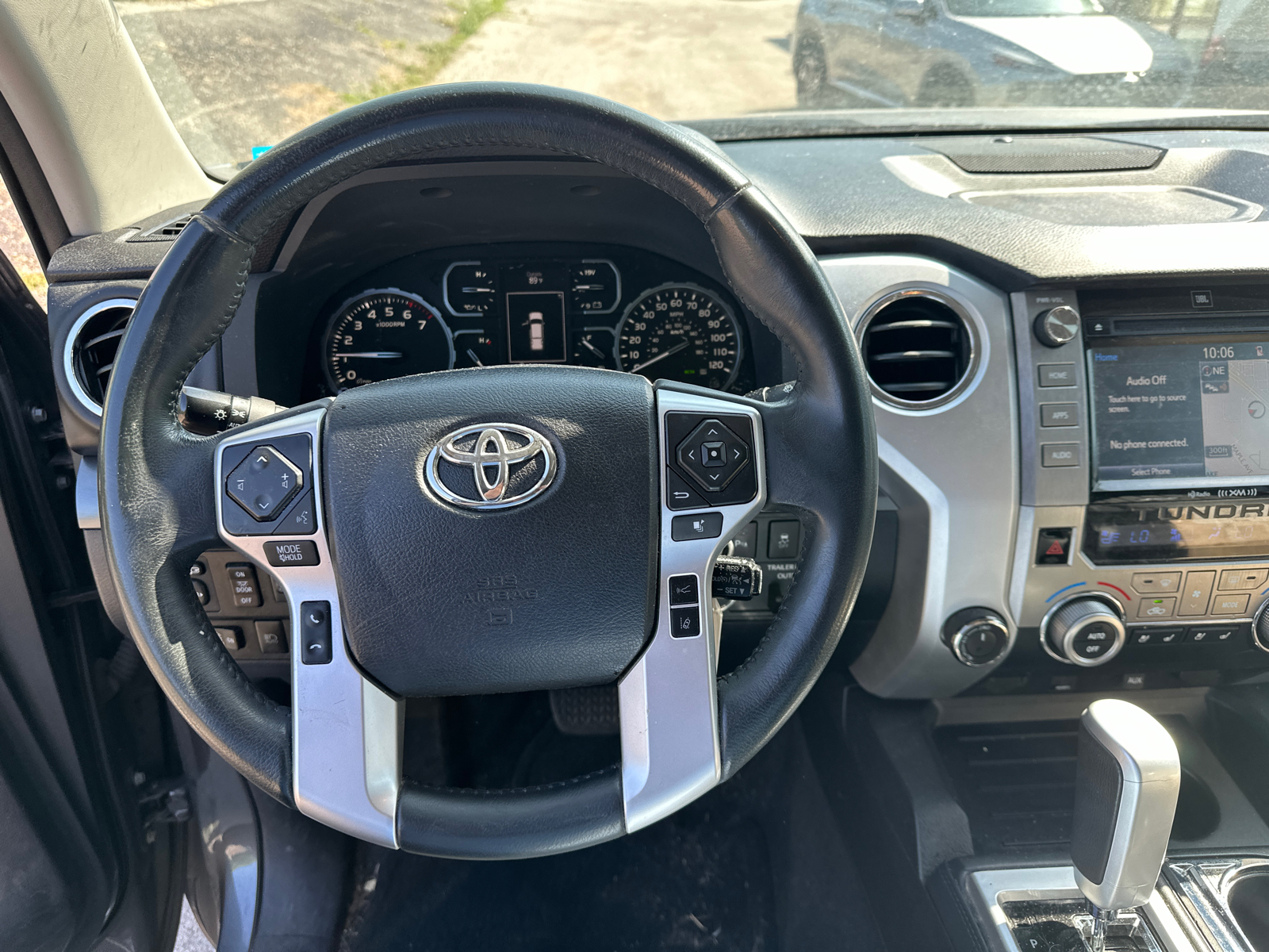 2019 Toyota Tundra 4WD Platinum 13