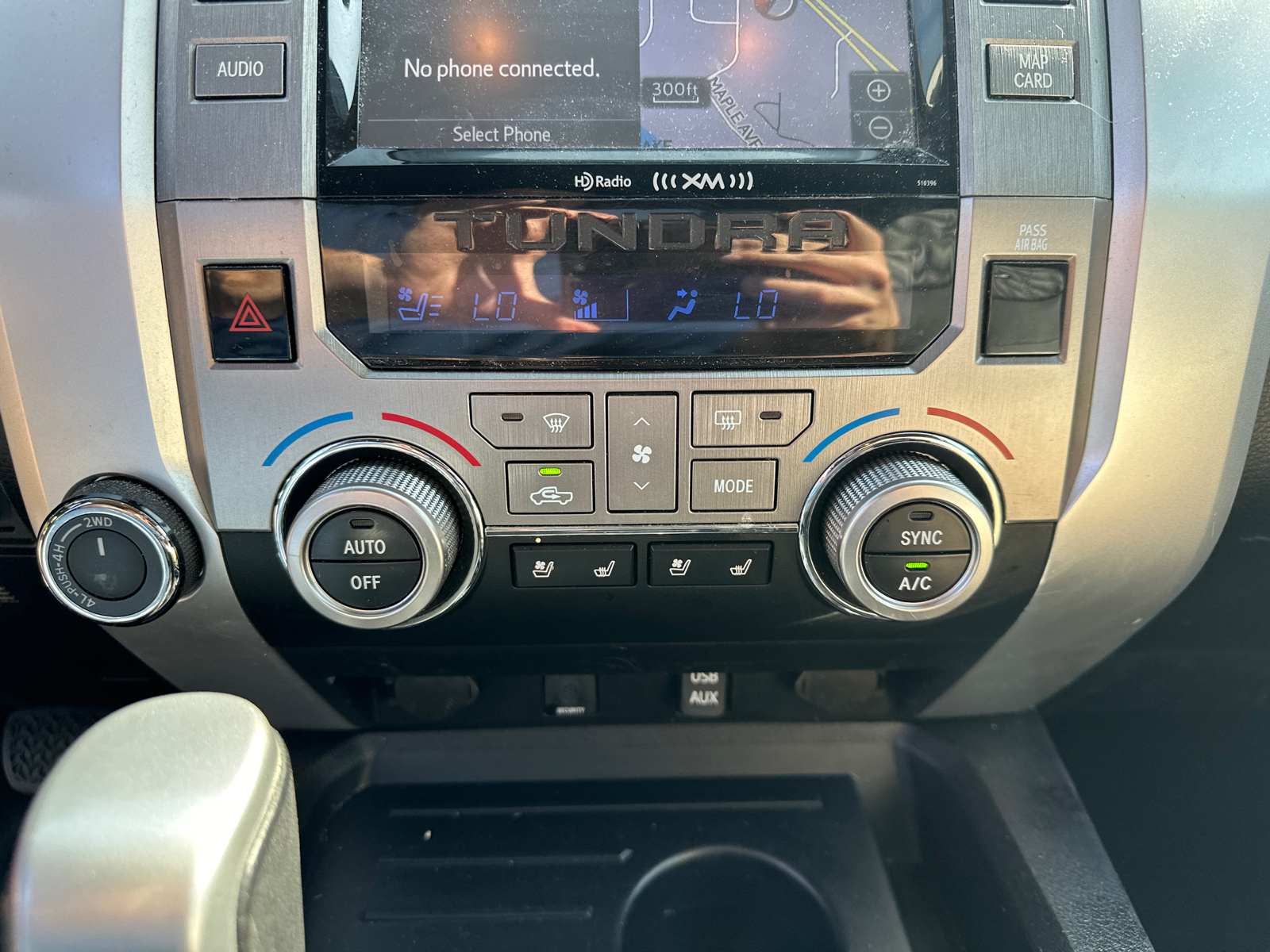 2019 Toyota Tundra 4WD Platinum 17