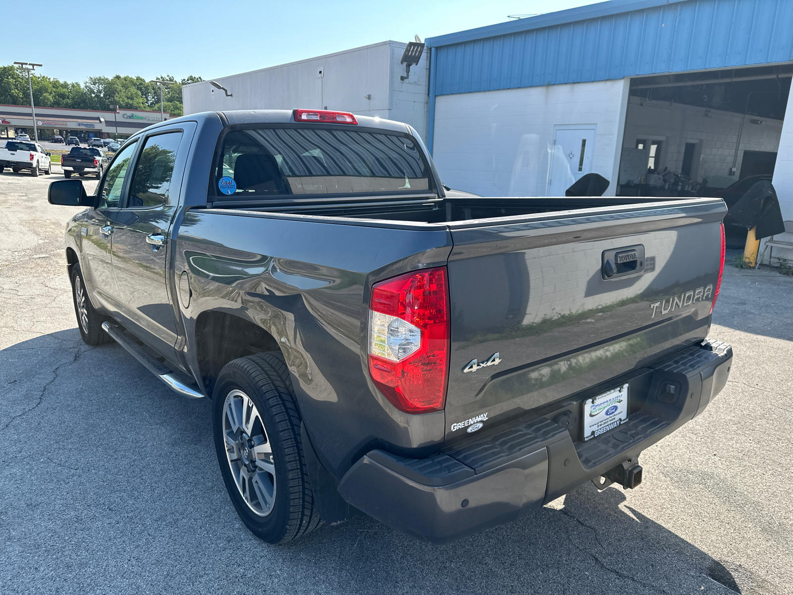 2019 Toyota Tundra 4WD Platinum 30