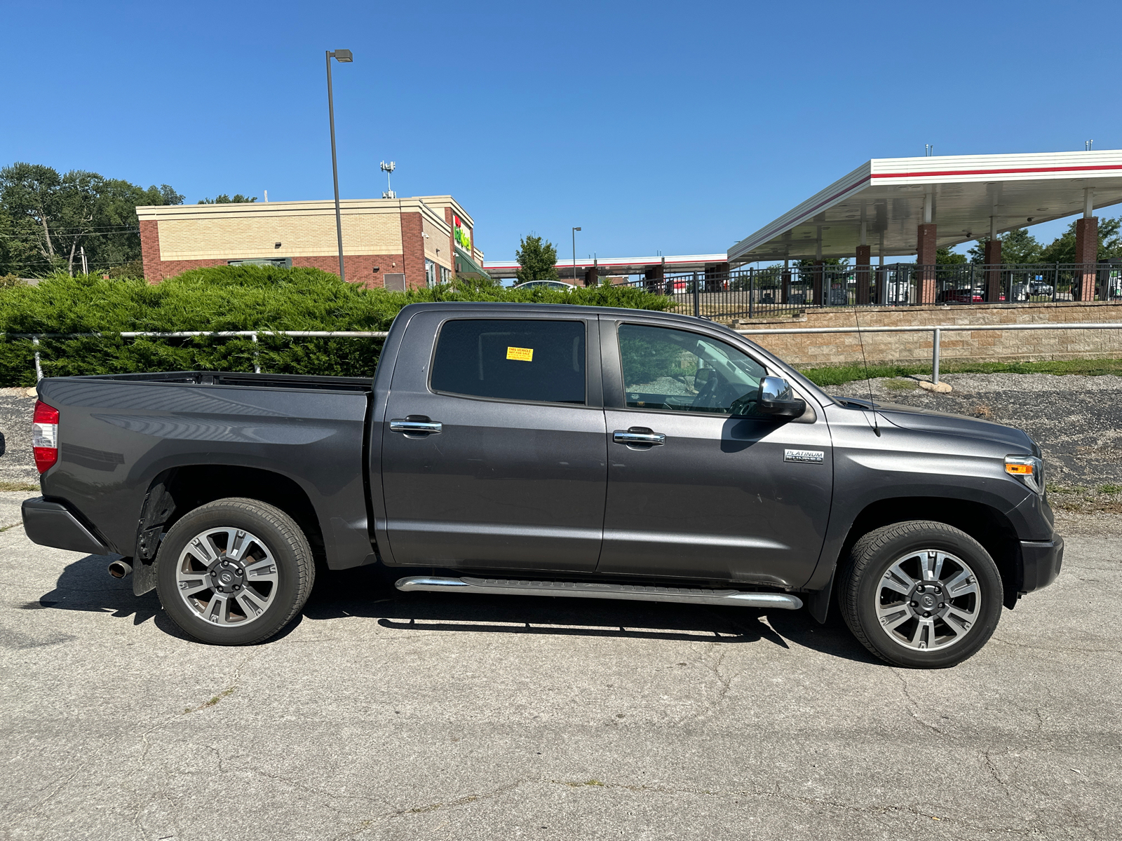 2019 Toyota Tundra 4WD Platinum 33