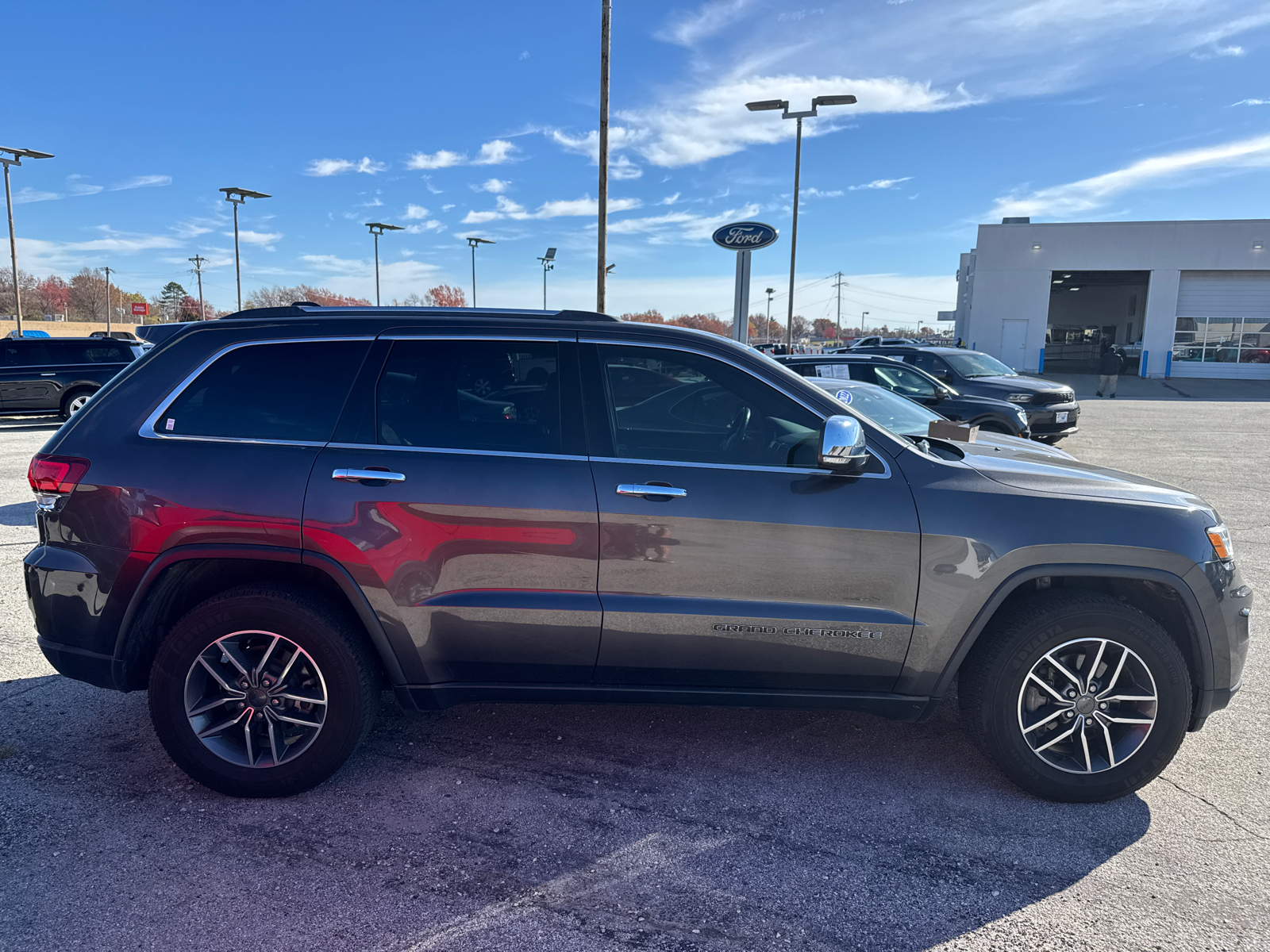 2020 Jeep Grand Cherokee Limited 11