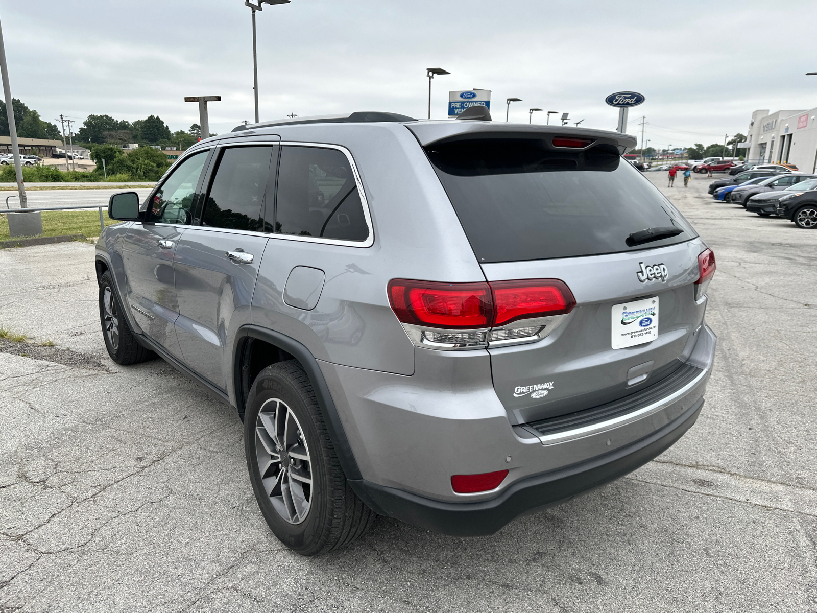 2020 Jeep Grand Cherokee Limited 28