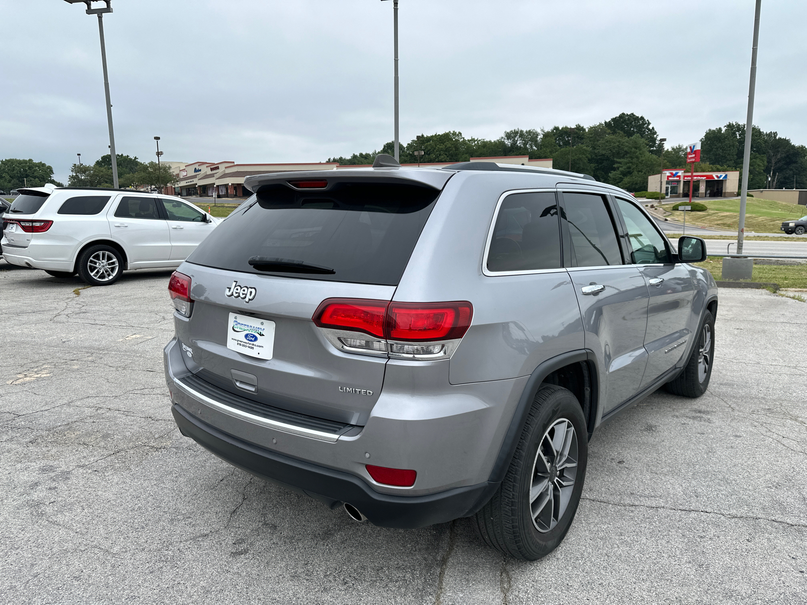 2020 Jeep Grand Cherokee Limited 30