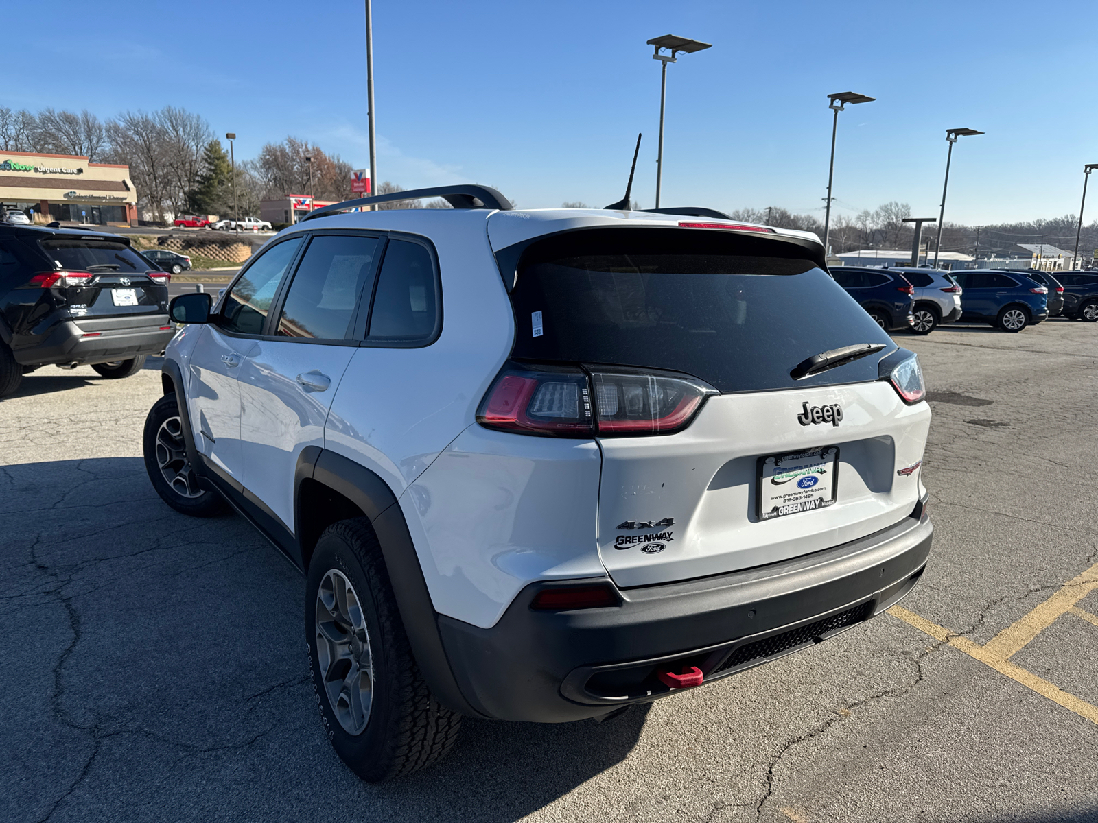 2020 Jeep Cherokee Trailhawk 27