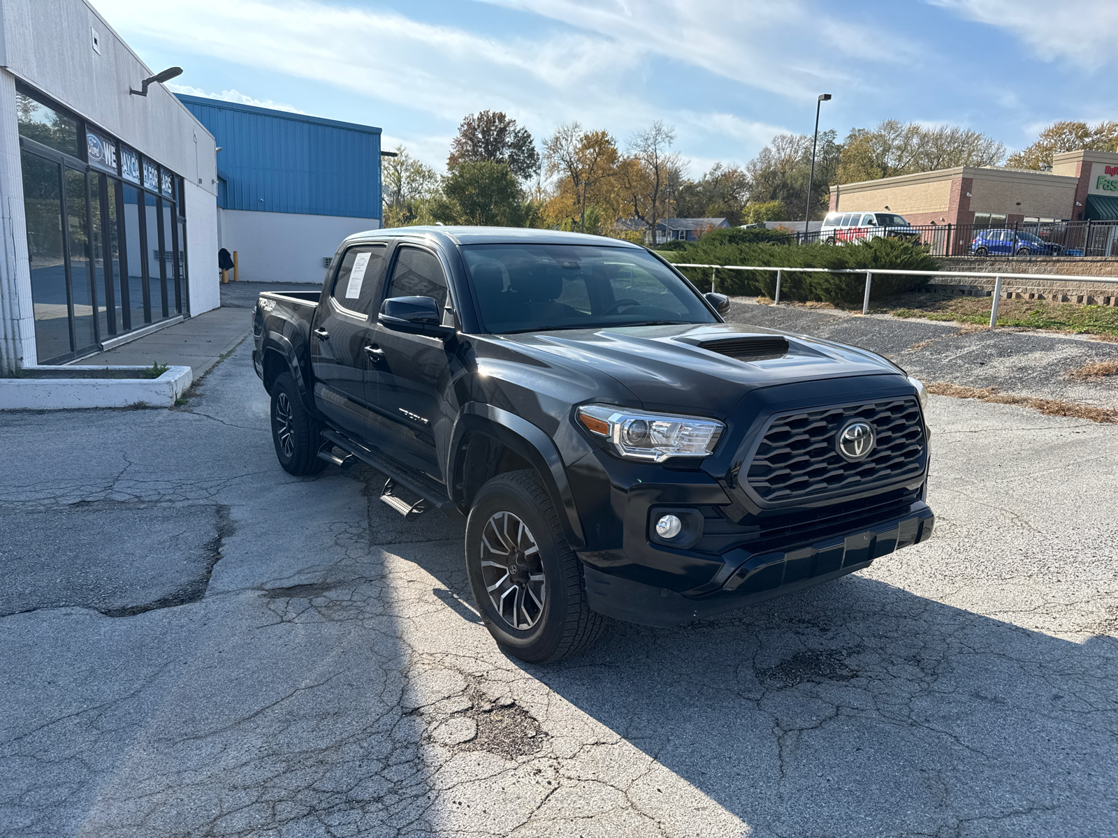 2020 Toyota Tacoma 4WD TRD Sport 1