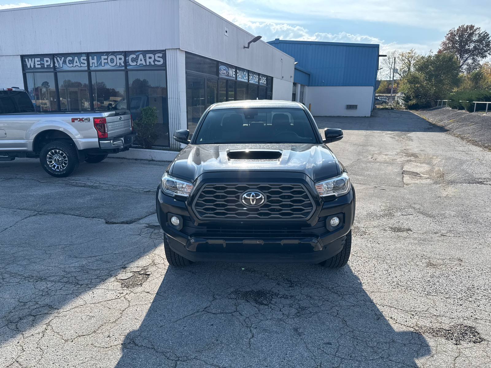 2020 Toyota Tacoma 4WD TRD Sport 2