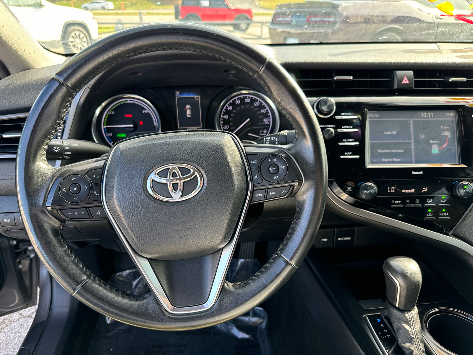 2020 Toyota Camry Hybrid SE 11