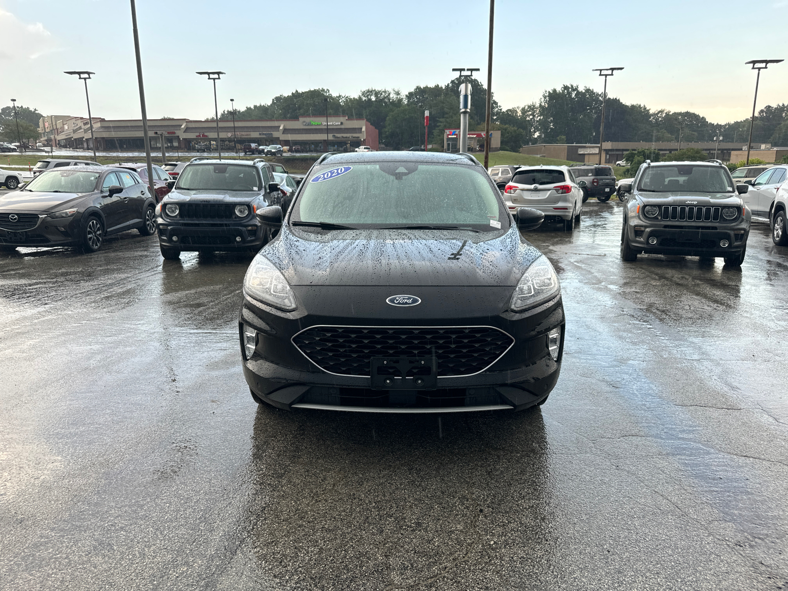 2020 Ford Escape Titanium Hybrid 2