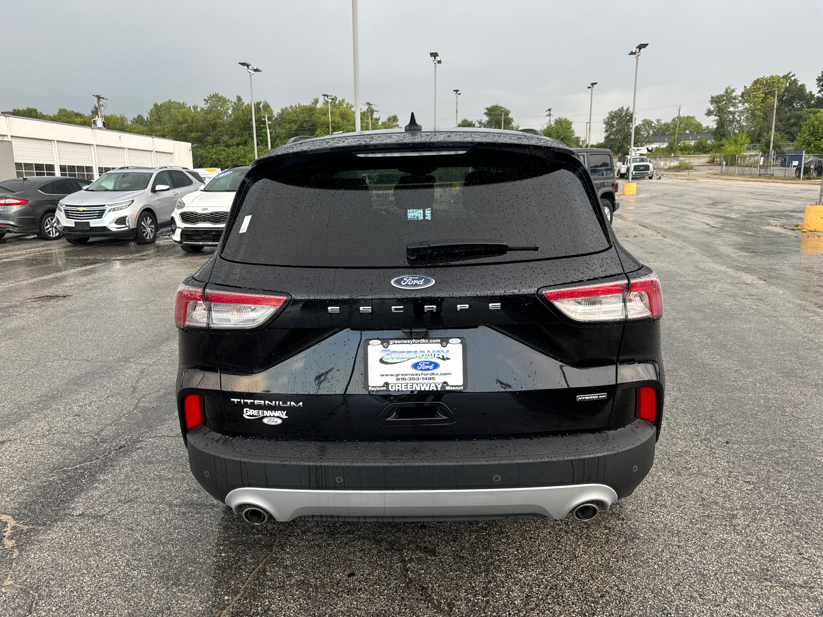 2020 Ford Escape Titanium Hybrid 29