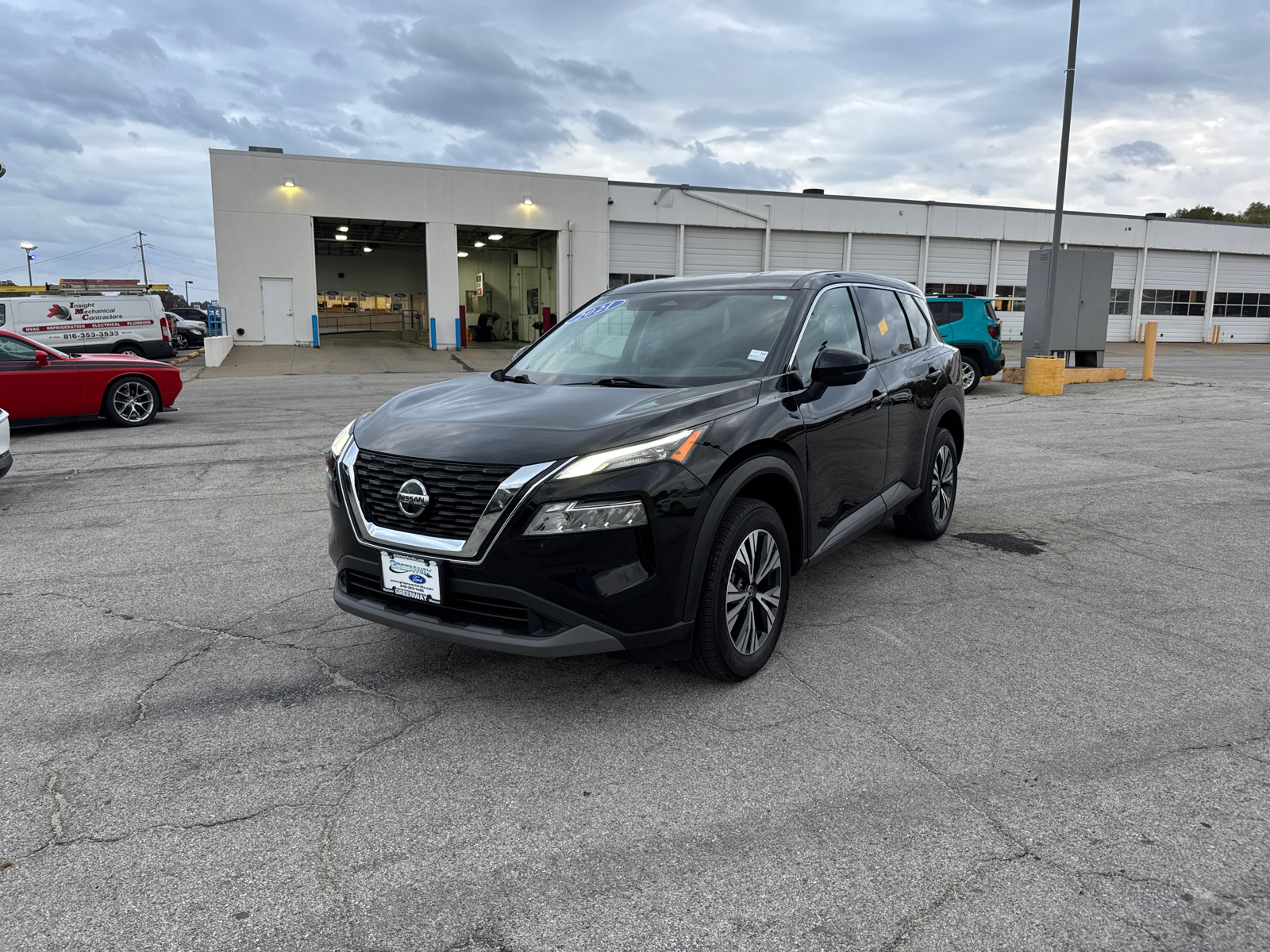 2021 Nissan Rogue SV 3