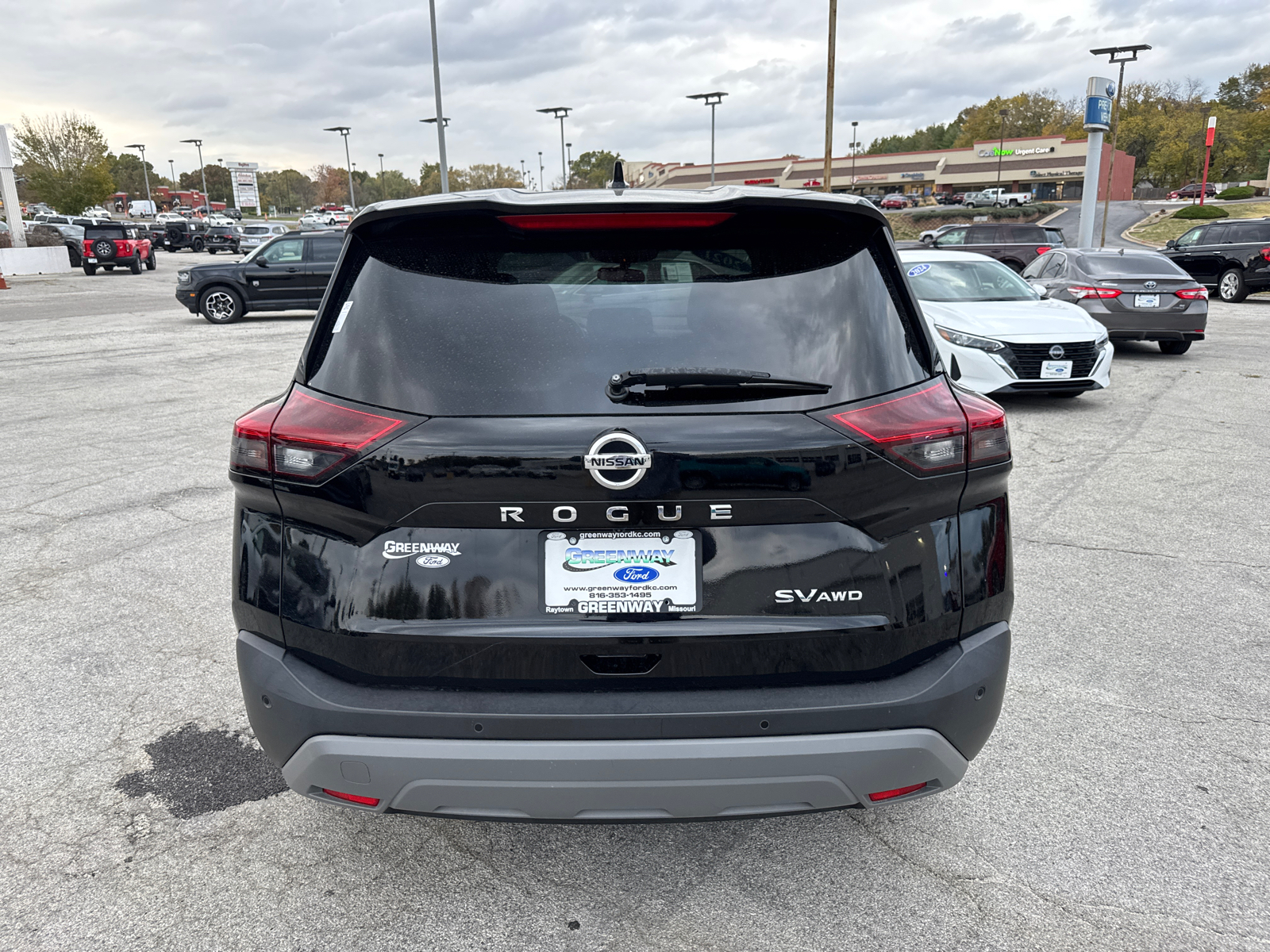 2021 Nissan Rogue SV 27