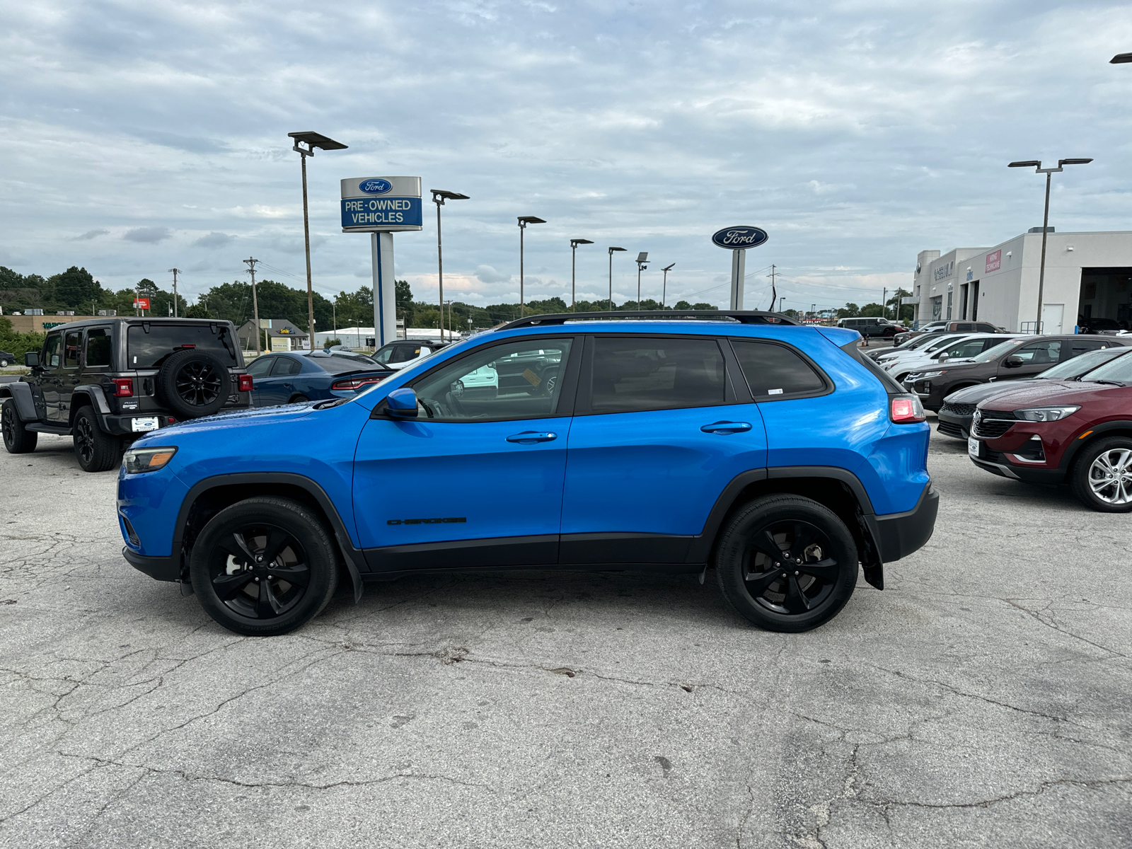 2021 Jeep Cherokee Altitude 4