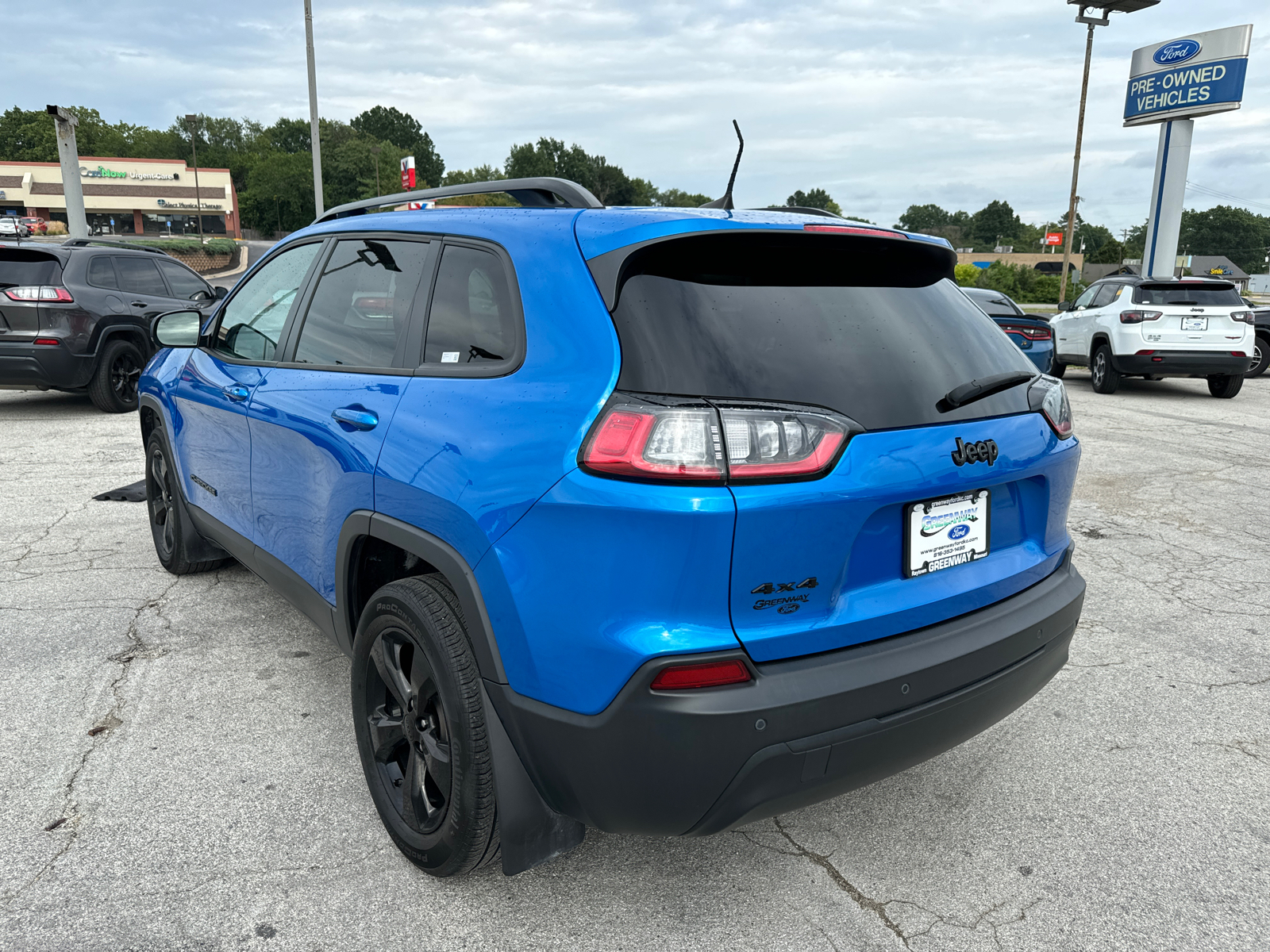 2021 Jeep Cherokee Altitude 27