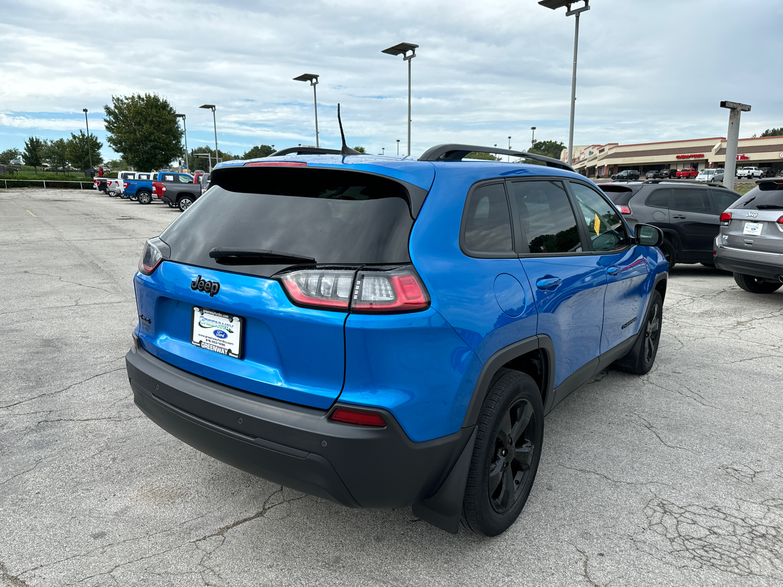 2021 Jeep Cherokee Altitude 29