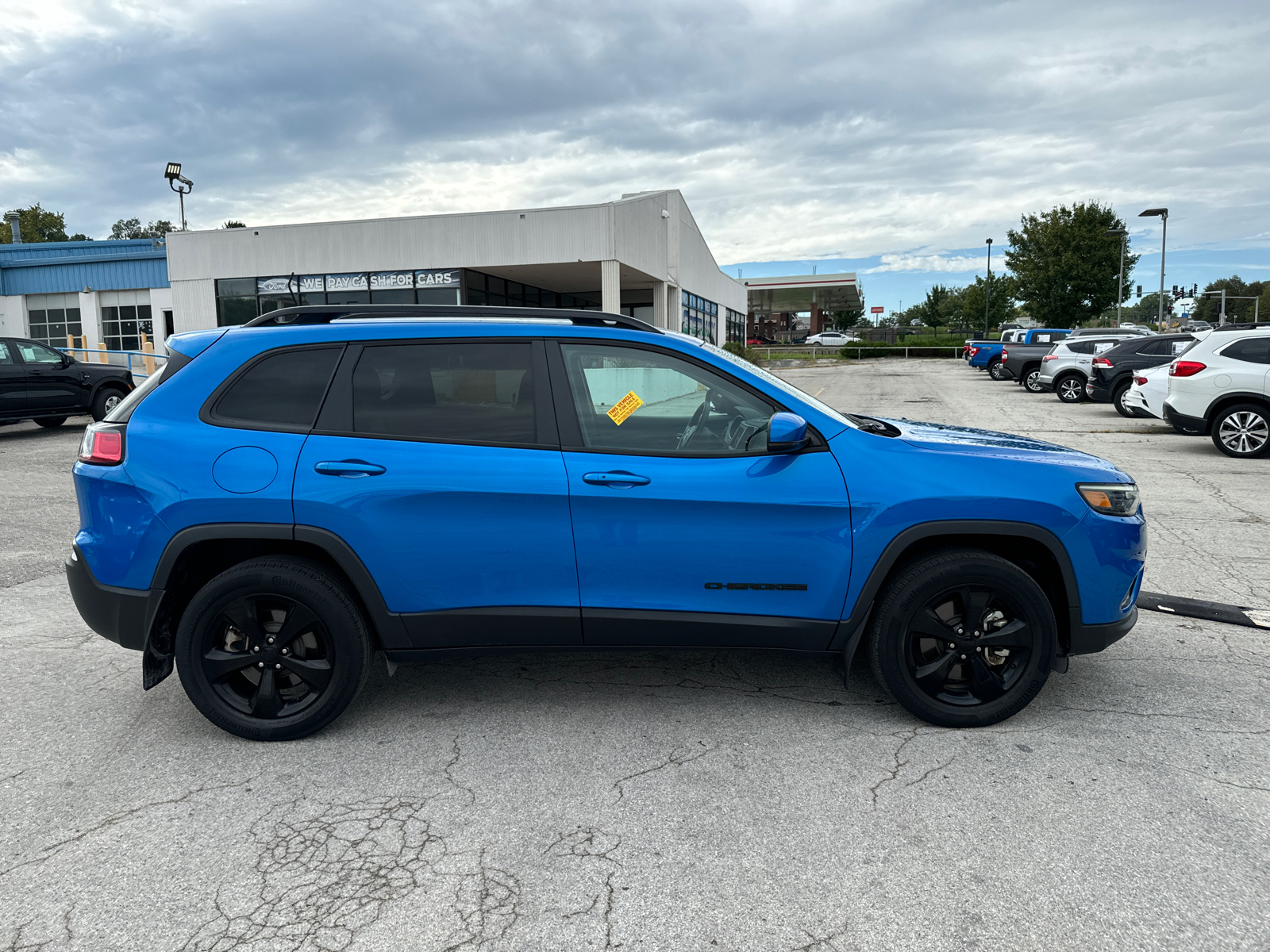 2021 Jeep Cherokee Altitude 30