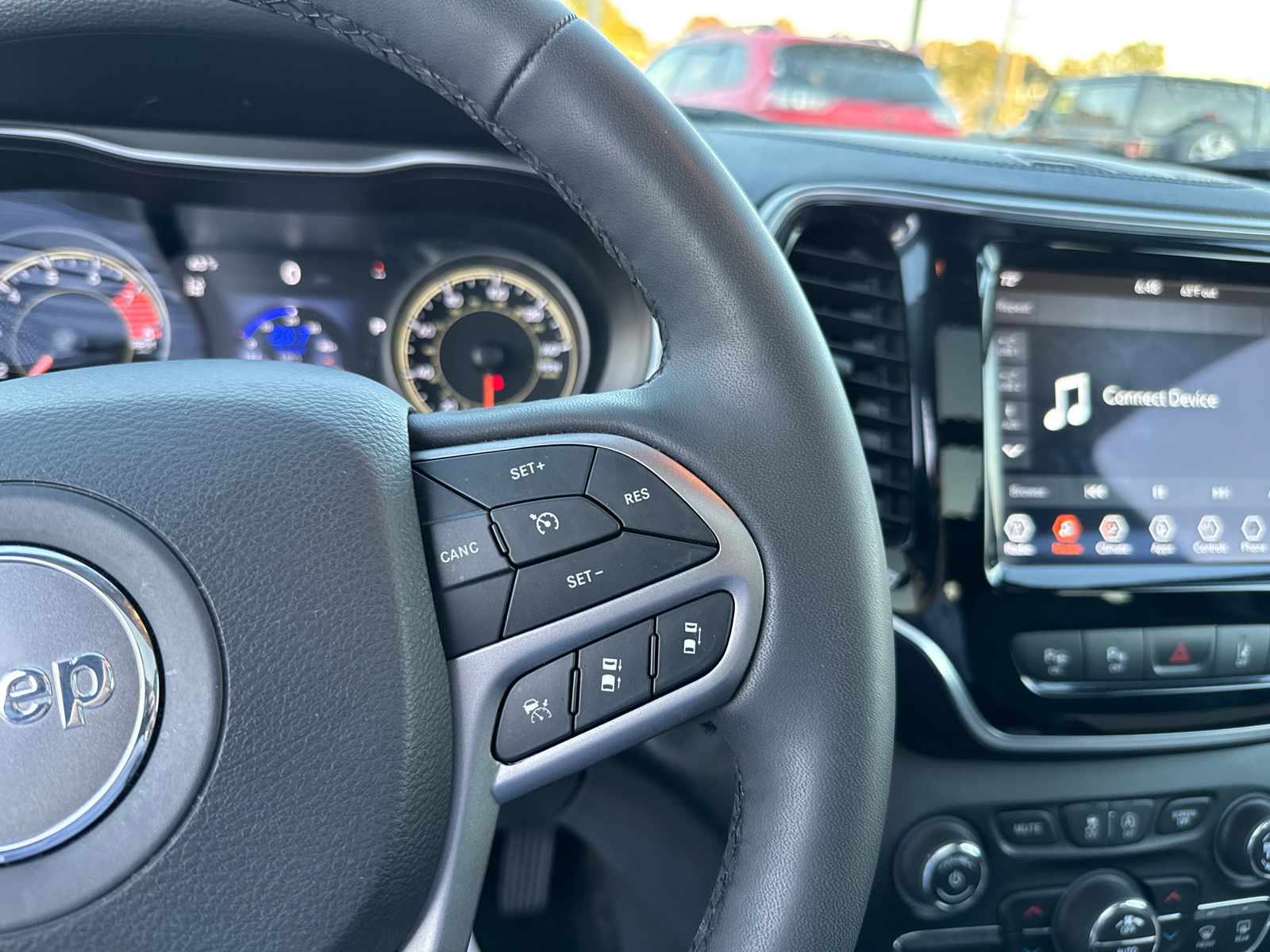 2021 Jeep Cherokee Limited 10