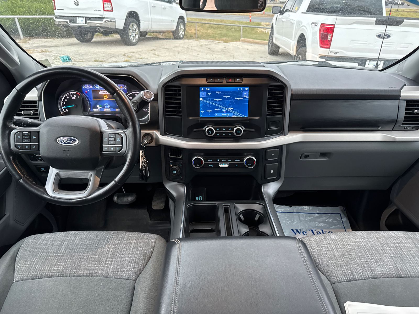 2021 Ford F-150 XLT 23