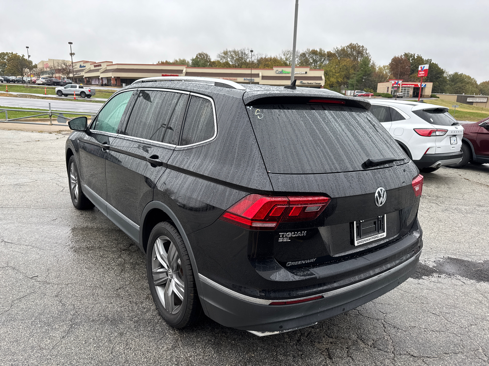 2021 Volkswagen Tiguan 2.0T SEL 28