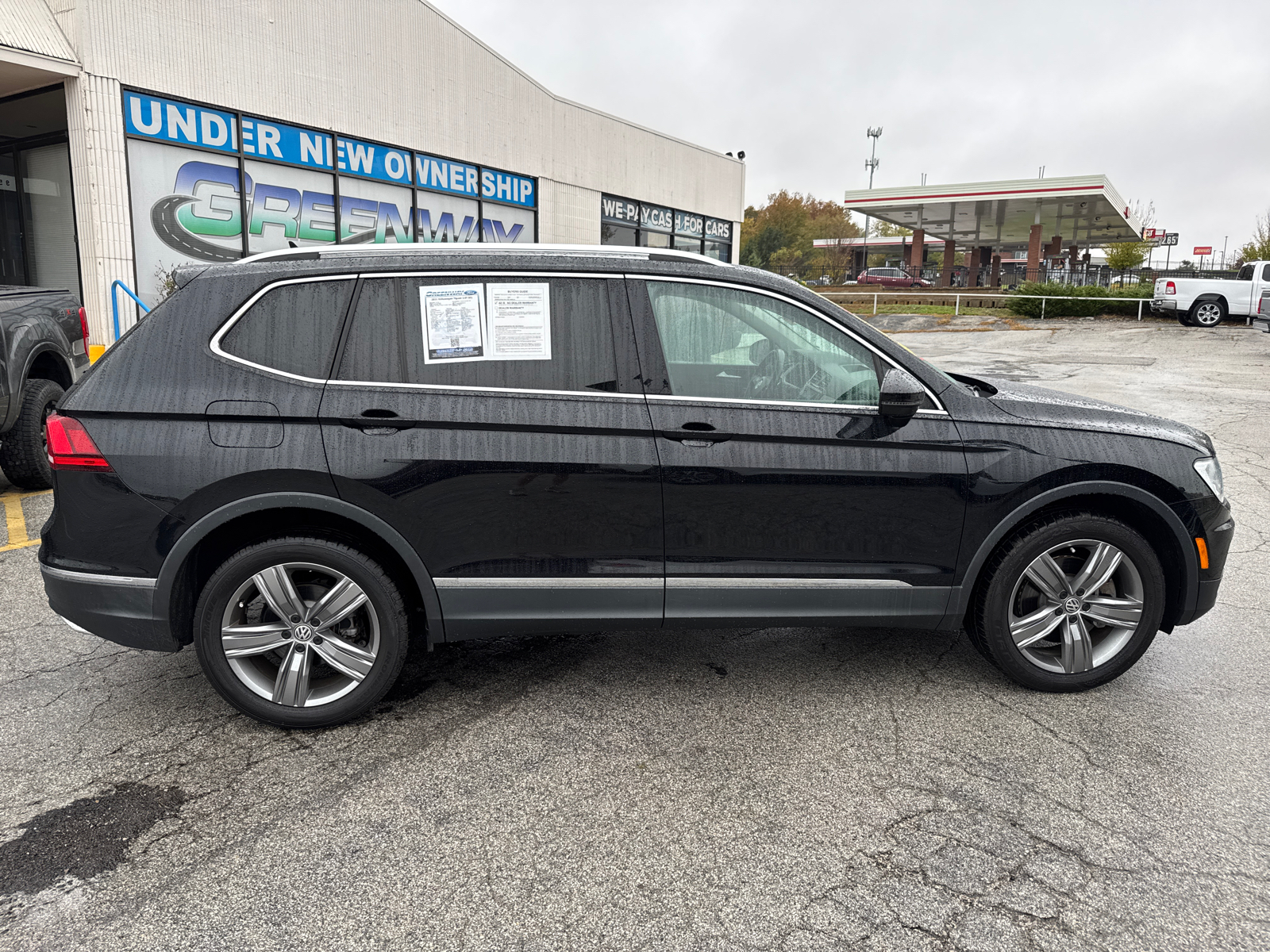 2021 Volkswagen Tiguan 2.0T SEL 31