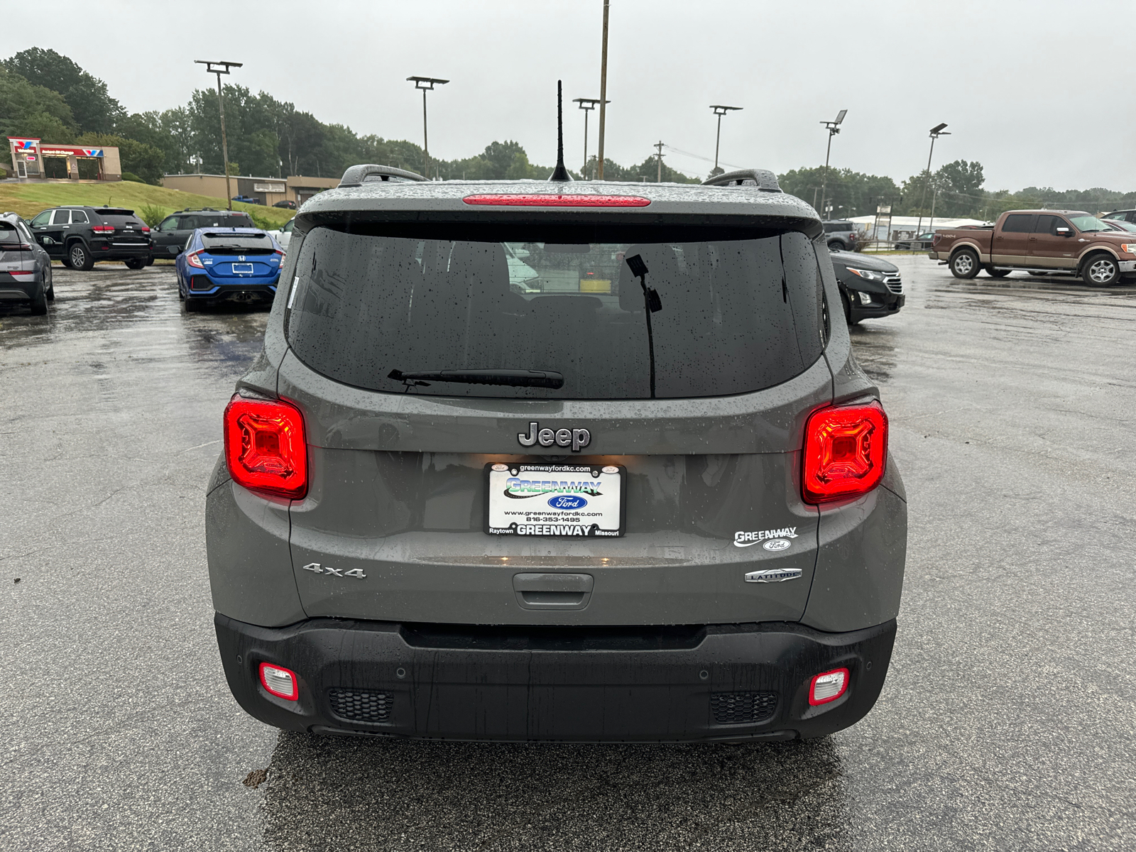 2021 Jeep Renegade Latitude 28