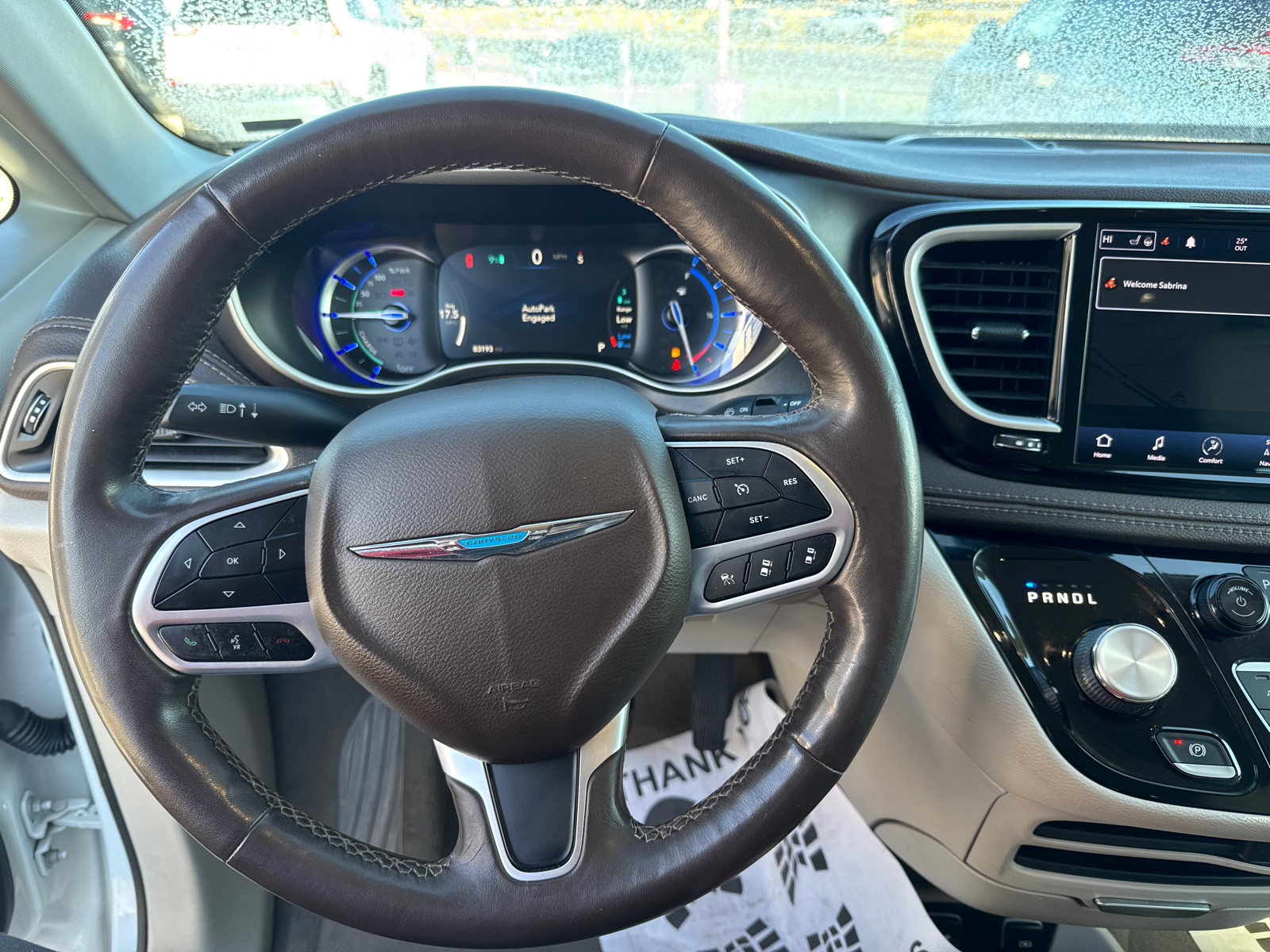 2021 Chrysler Pacifica Hybrid Touring L 11