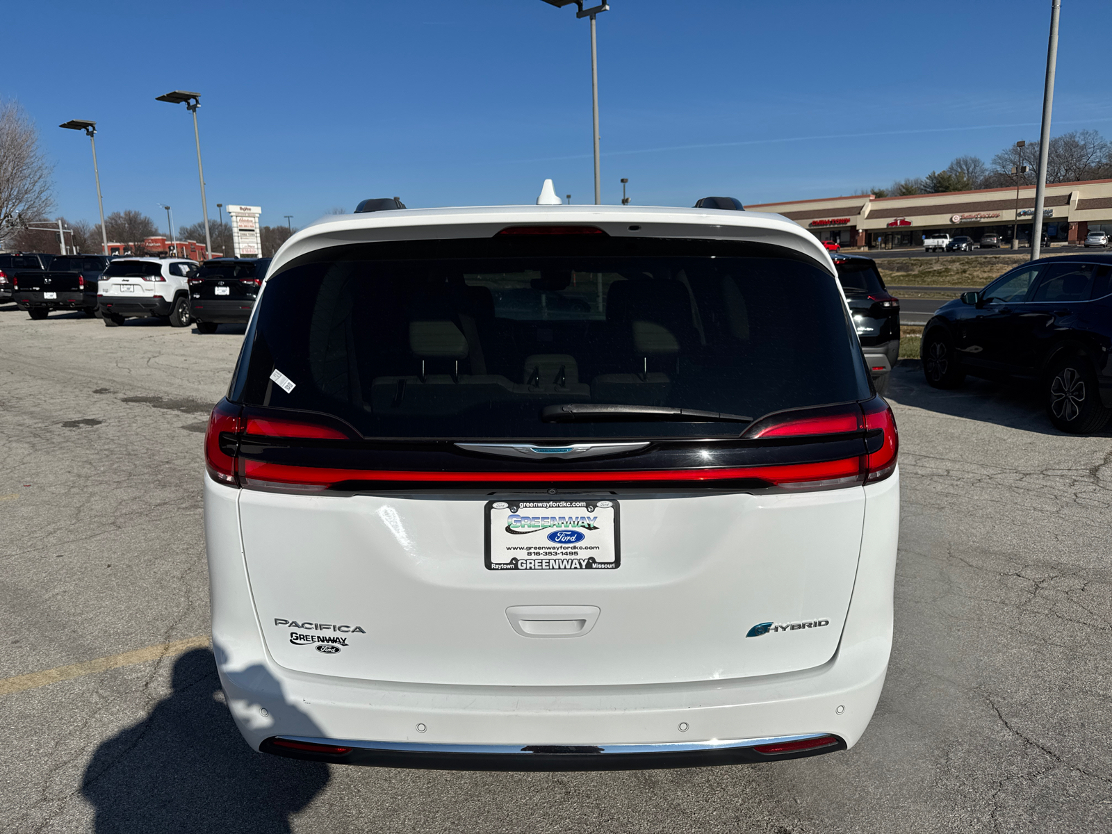 2021 Chrysler Pacifica Hybrid Touring L 29